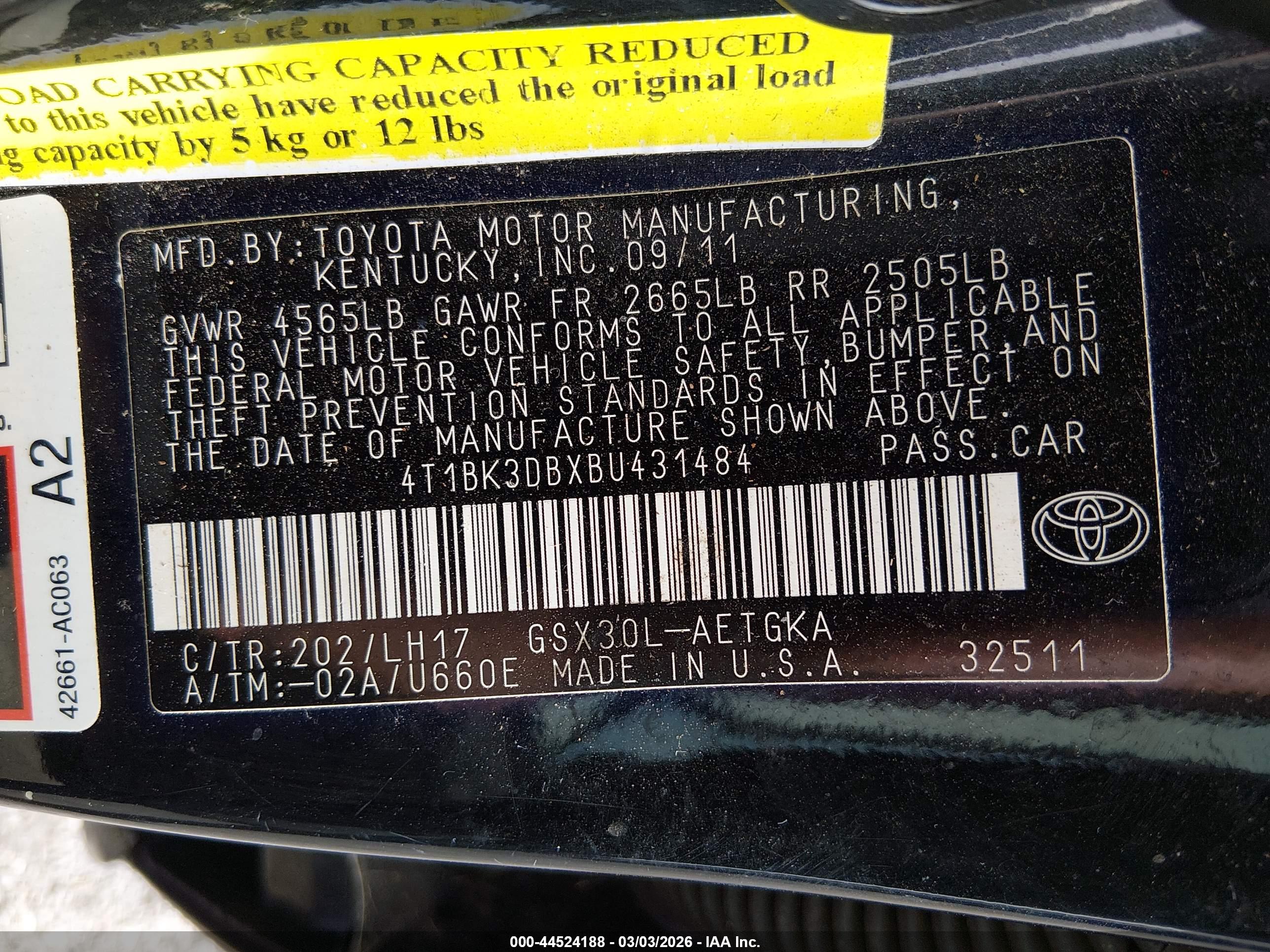TOYOTA AVALON image 9