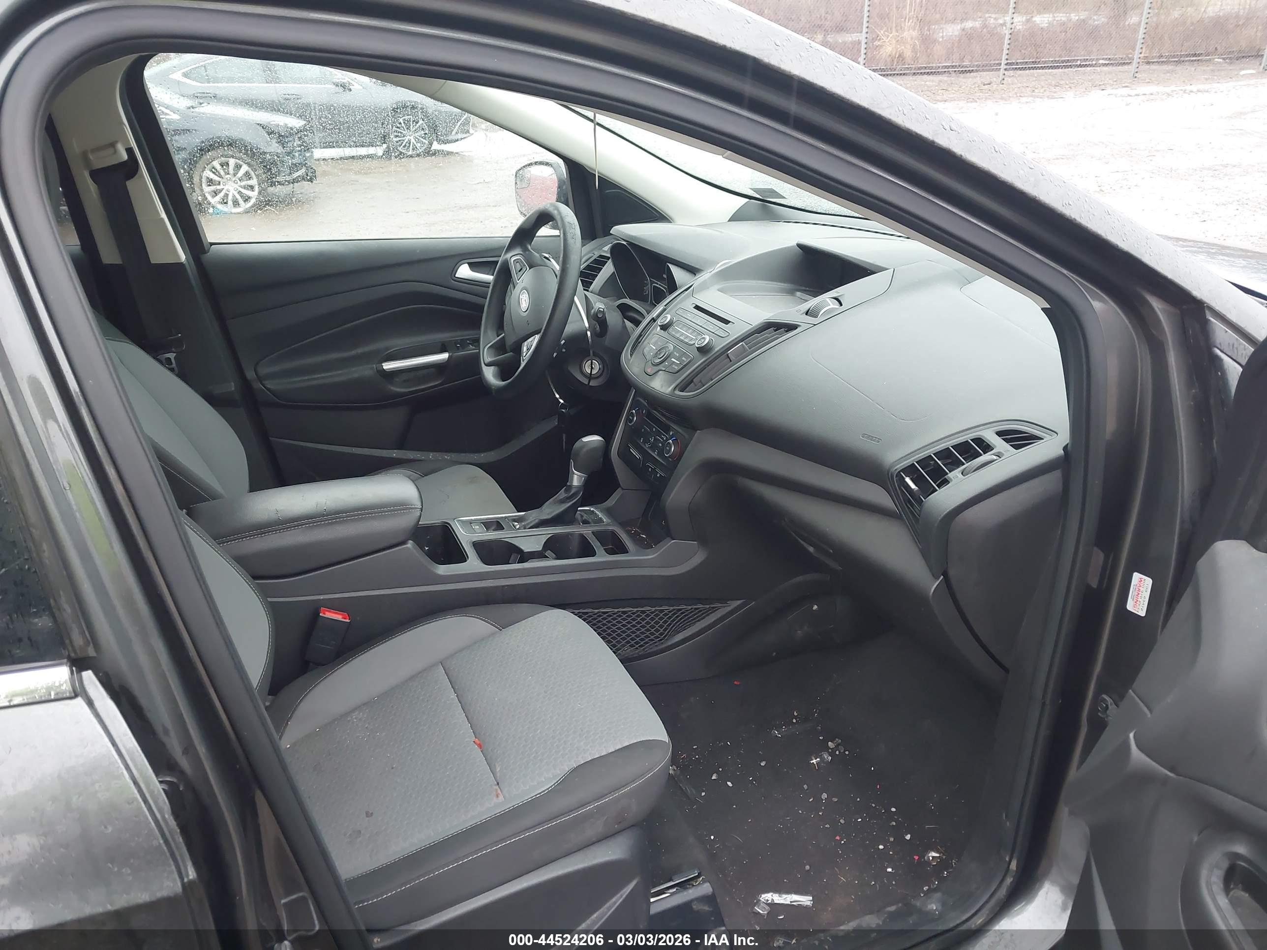 FORD ESCAPE image 5
