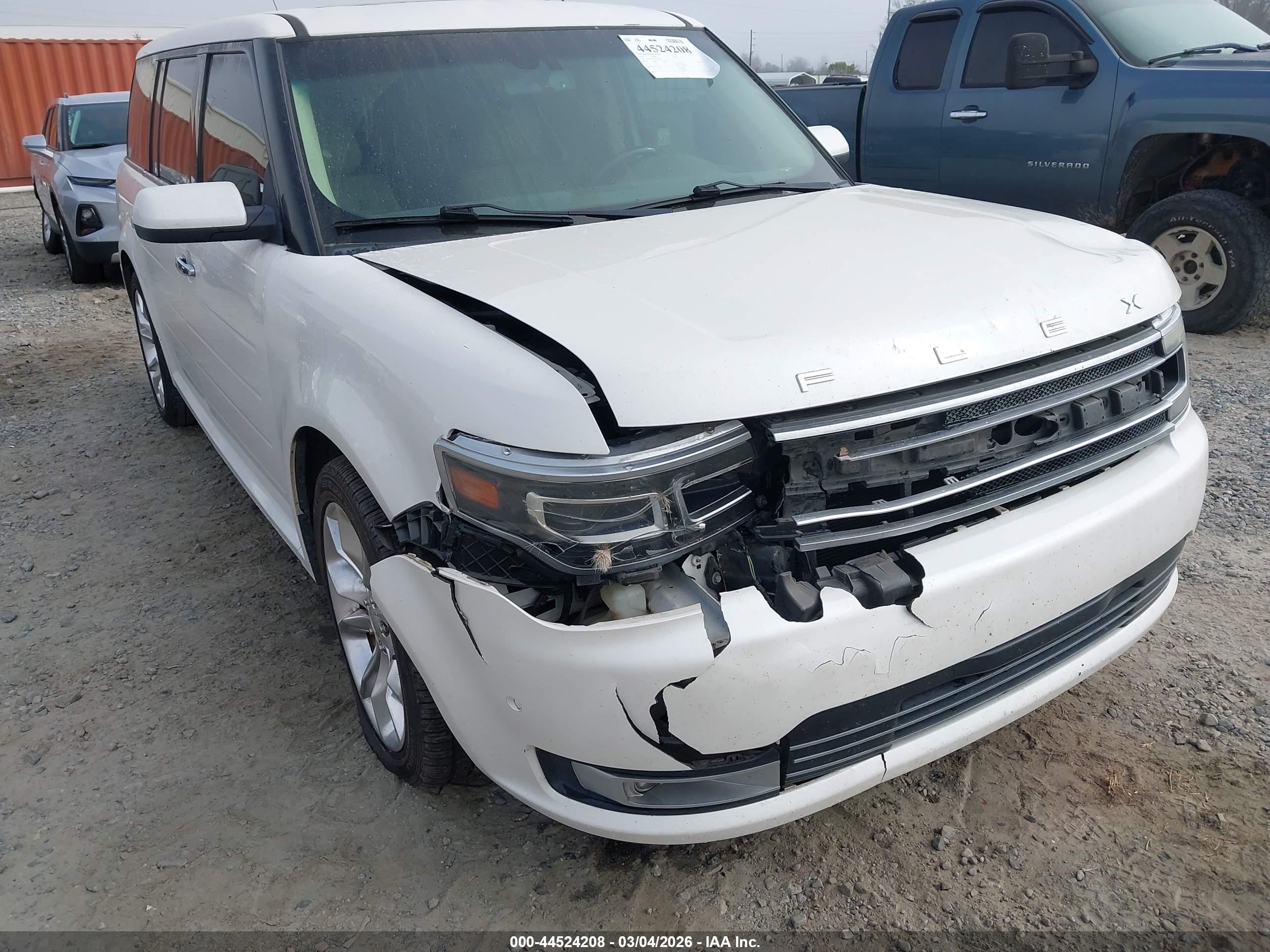 FORD FLEX image 6