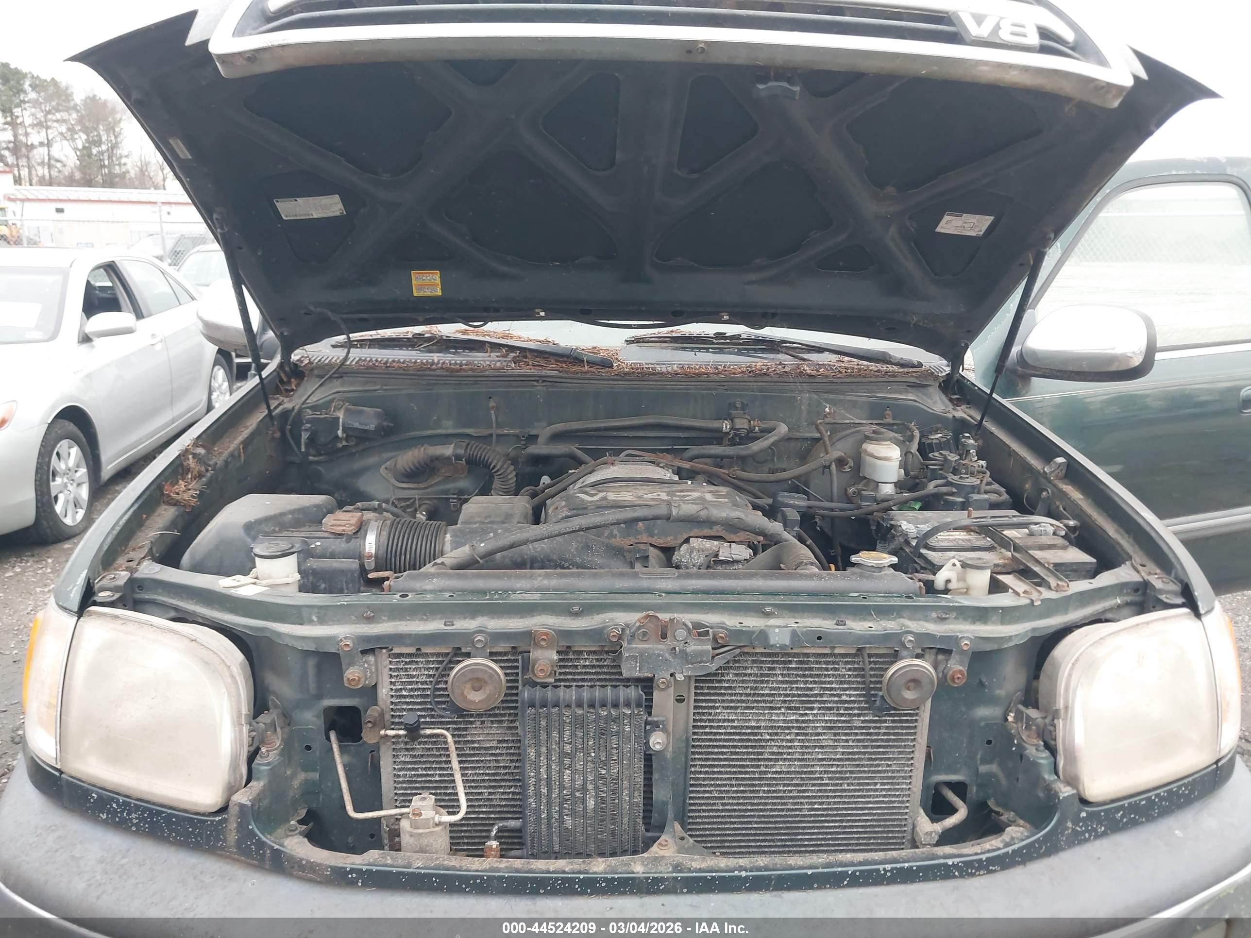 TOYOTA TUNDRA image 10