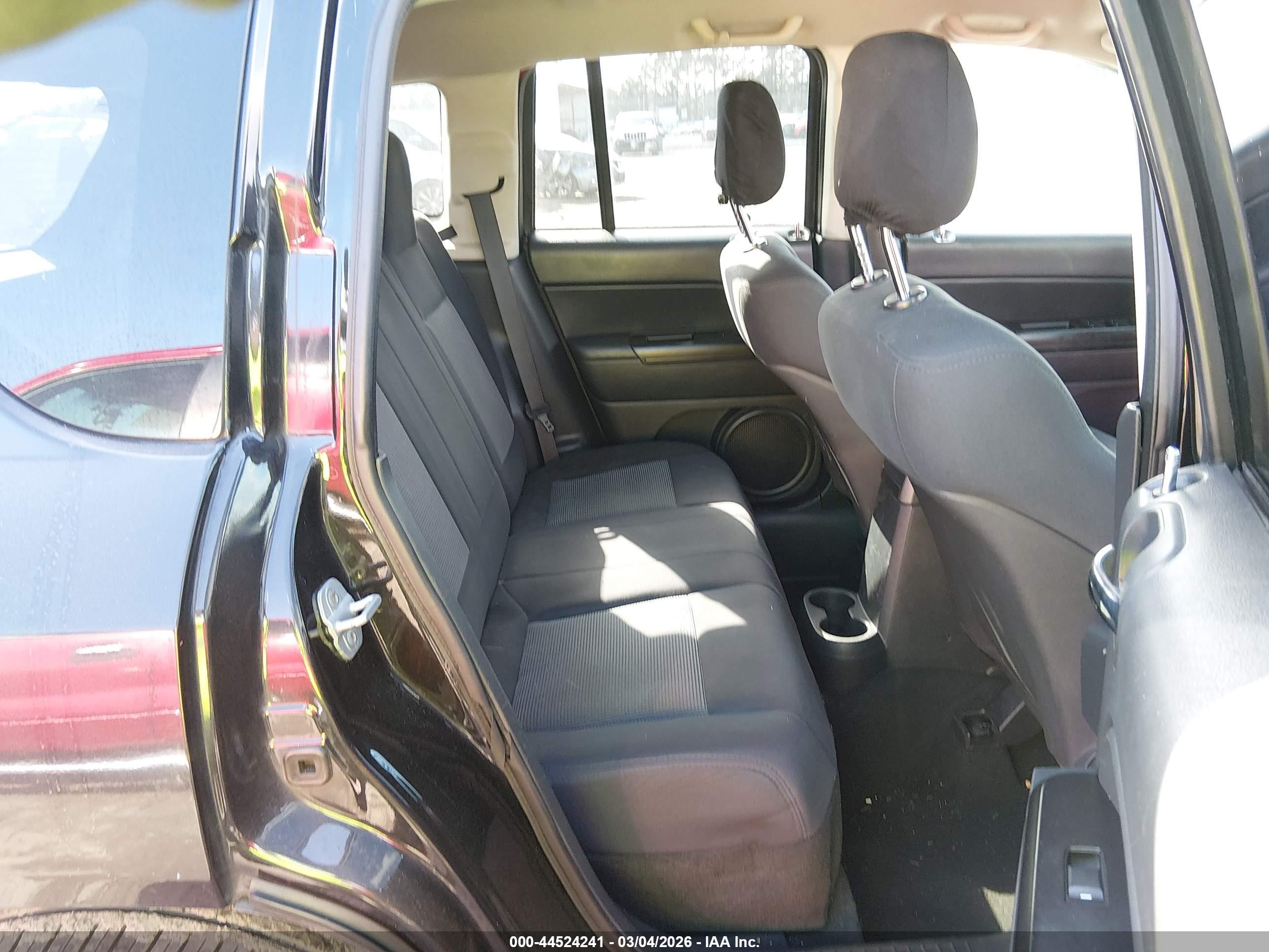 JEEP COMPASS image 8