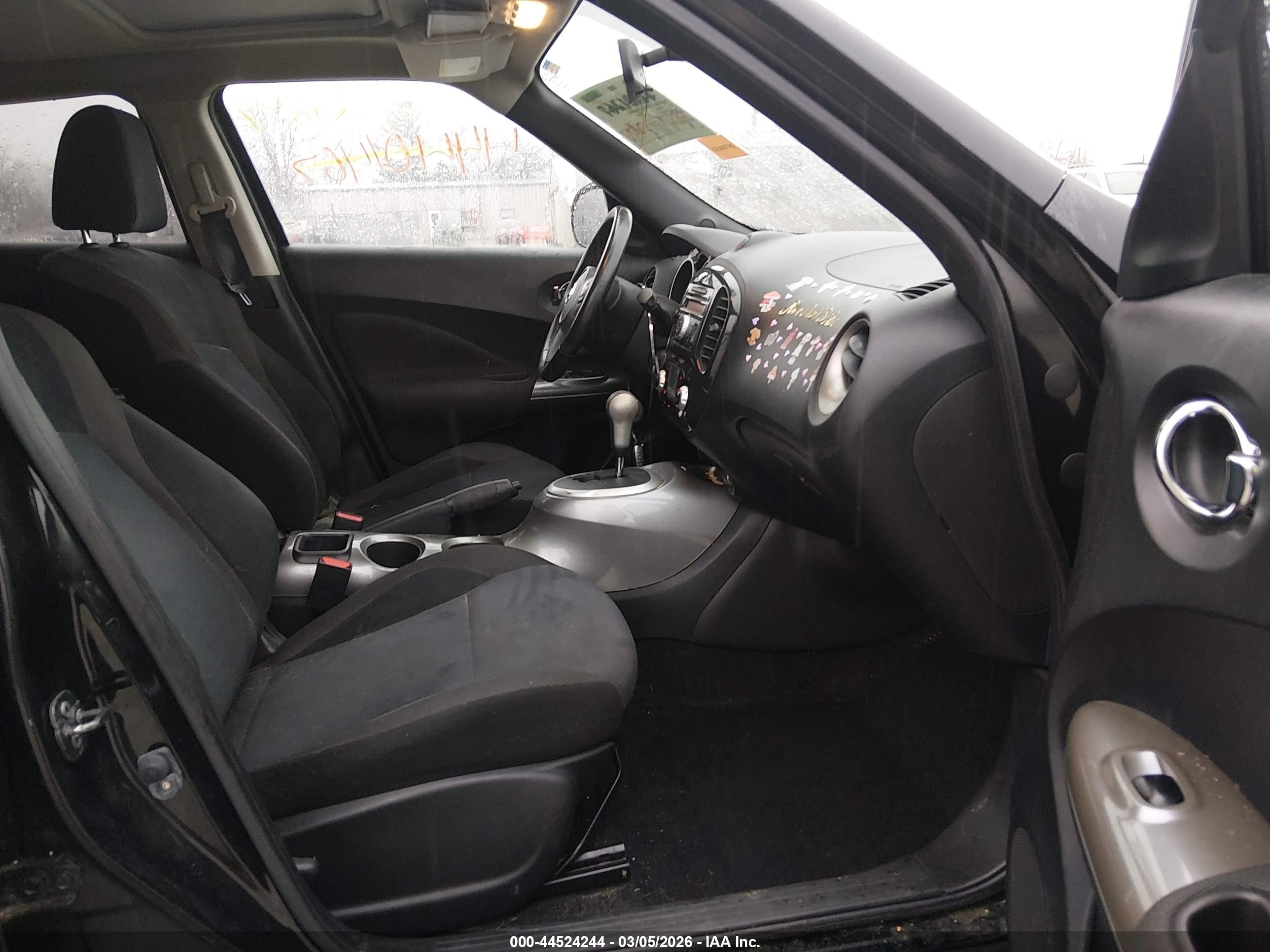 NISSAN JUKE image 5