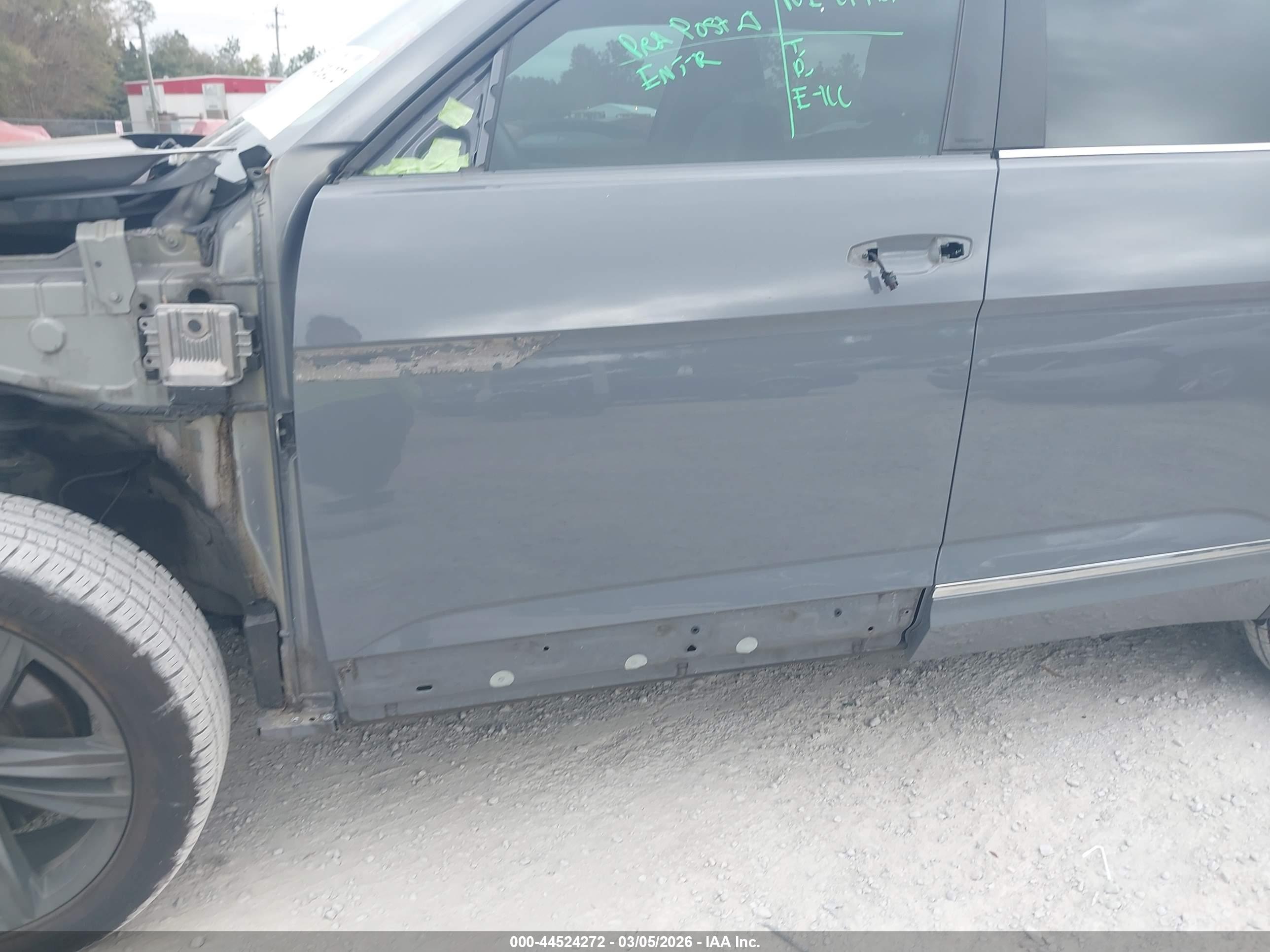 VOLKSWAGEN ATLAS image 6