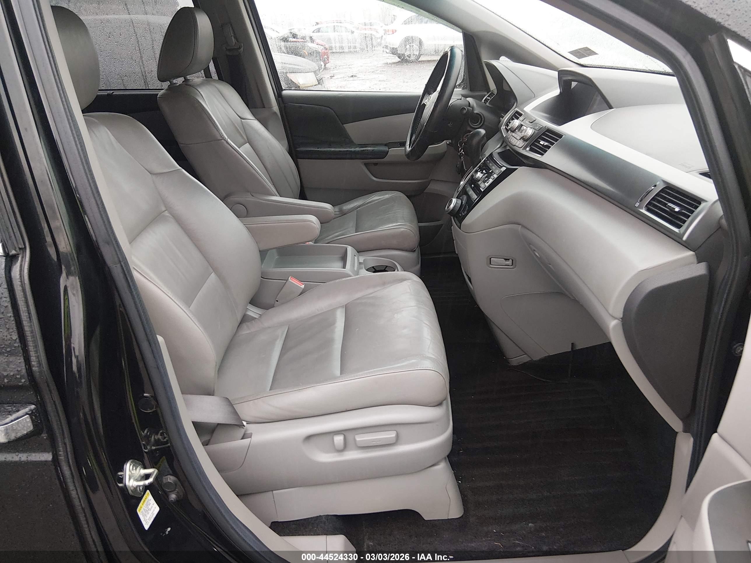 HONDA ODYSSEY image 5