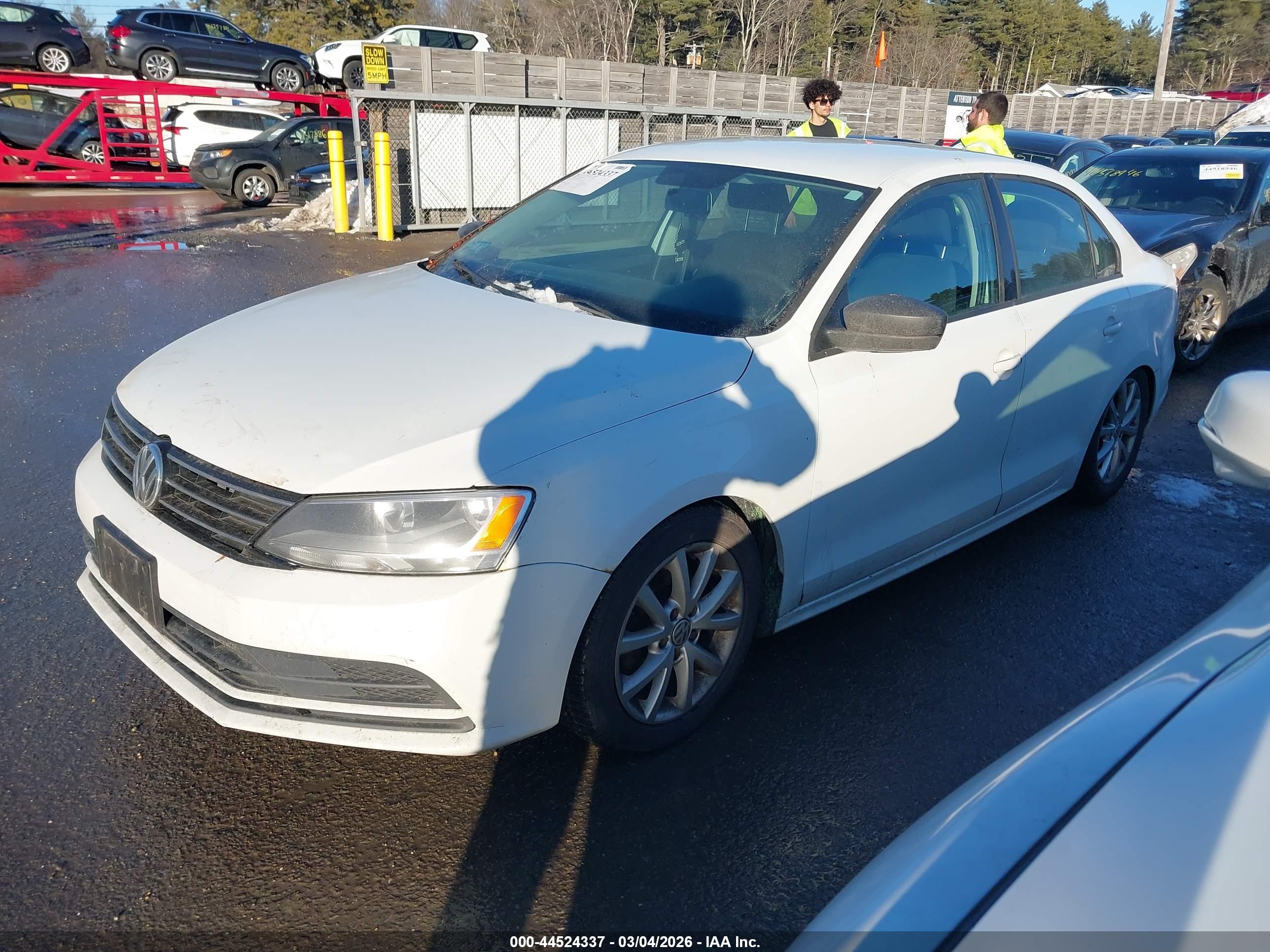 VOLKSWAGEN JETTA image 2