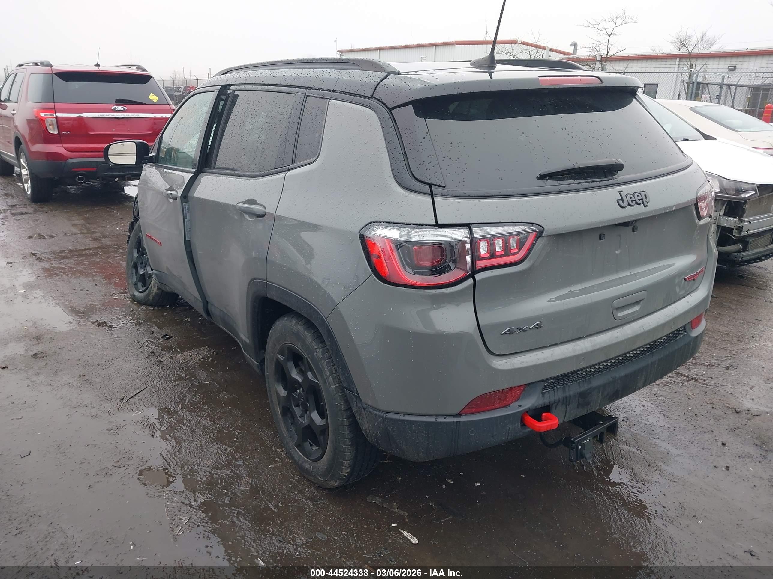 JEEP COMPASS image 3