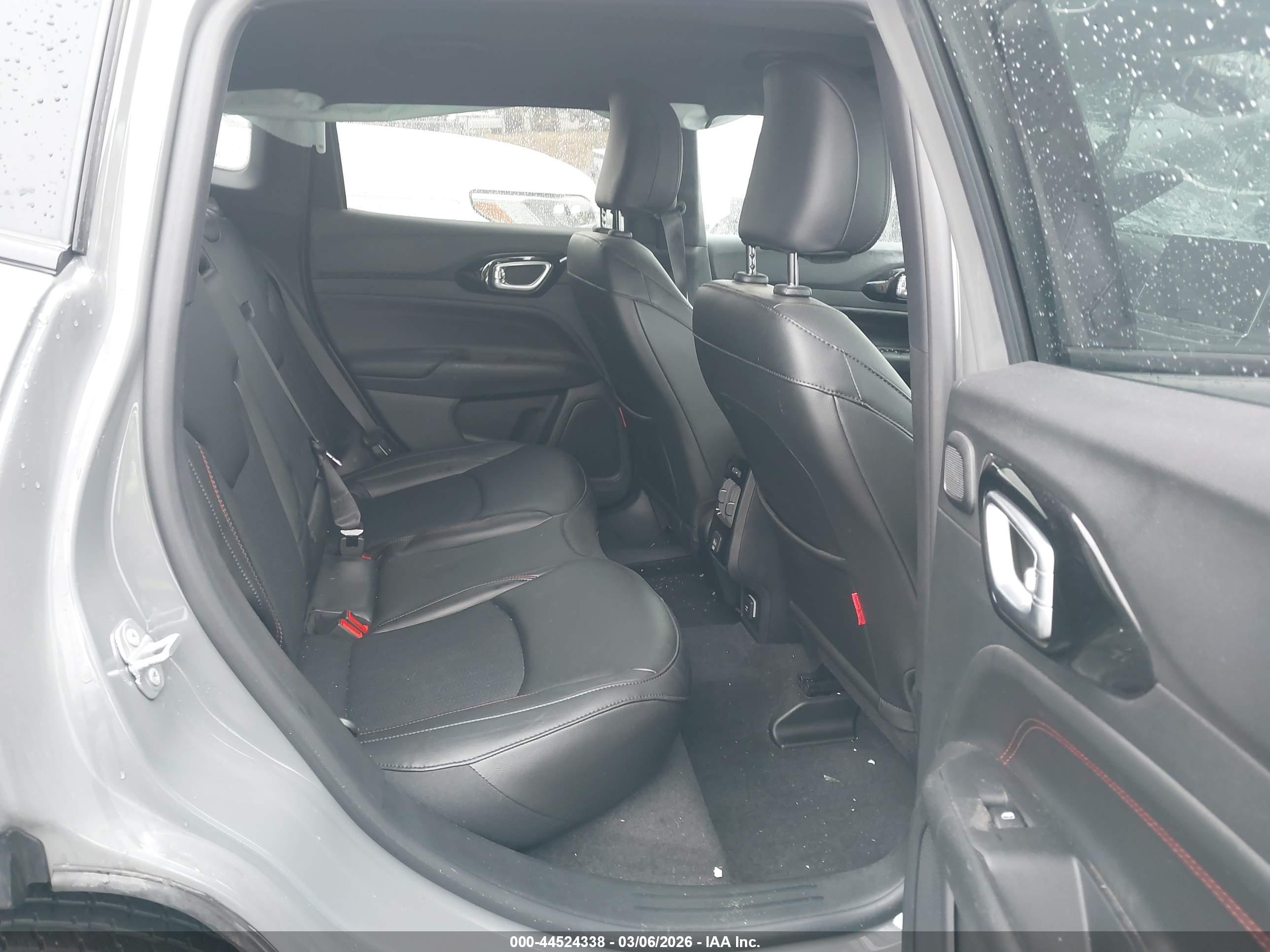 JEEP COMPASS image 8
