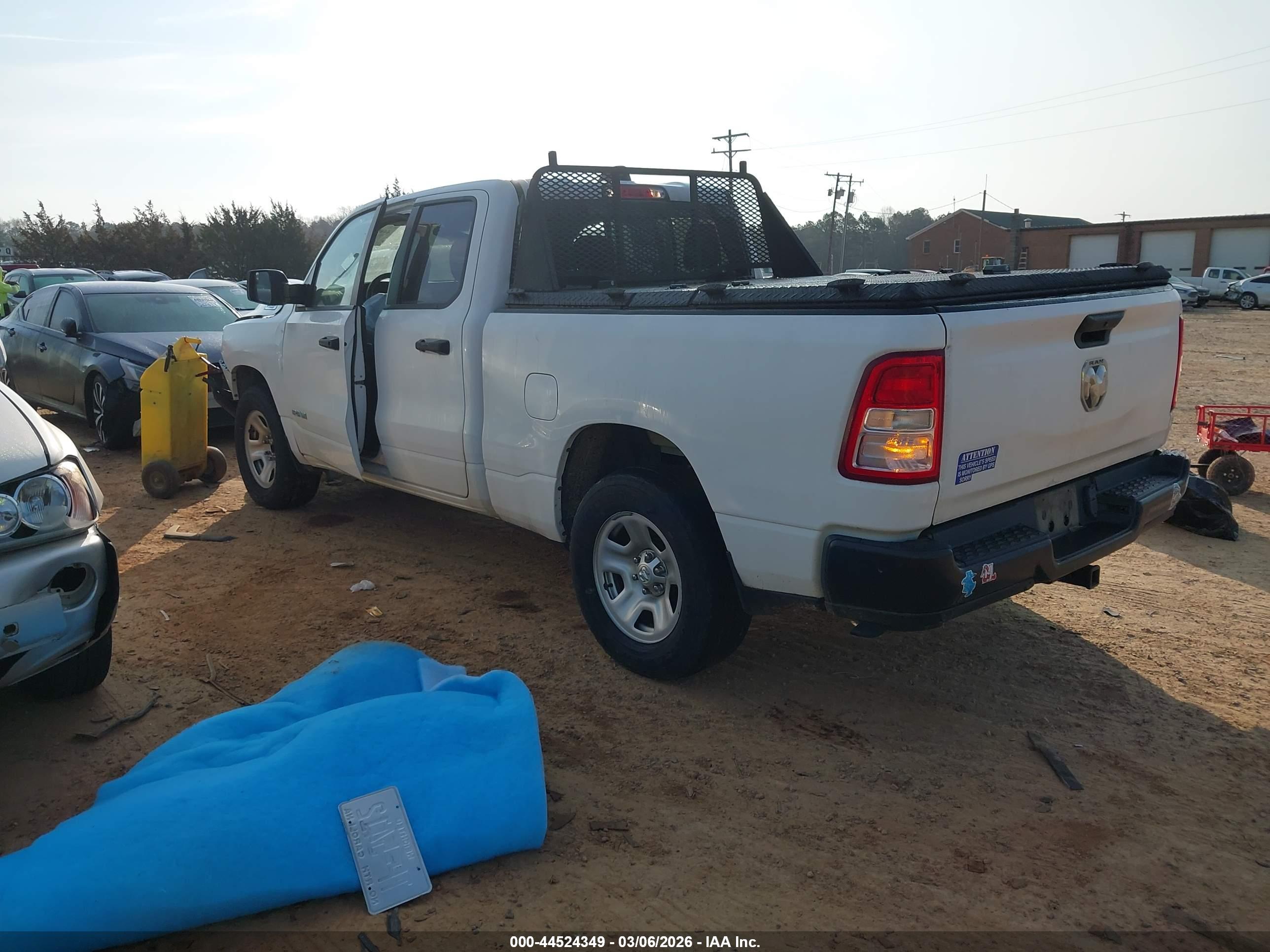 RAM 1500 image 3