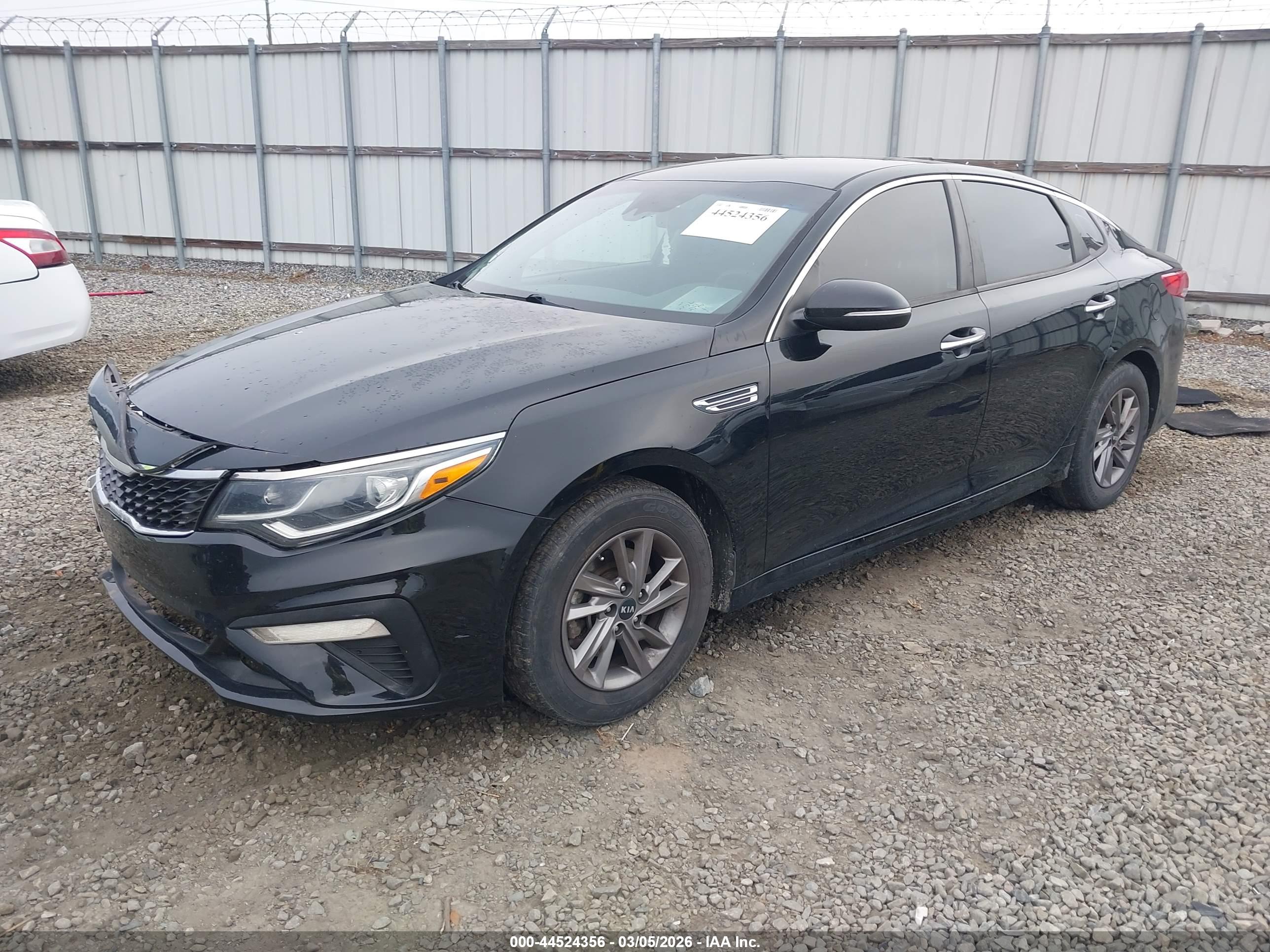 KIA OPTIMA image 2