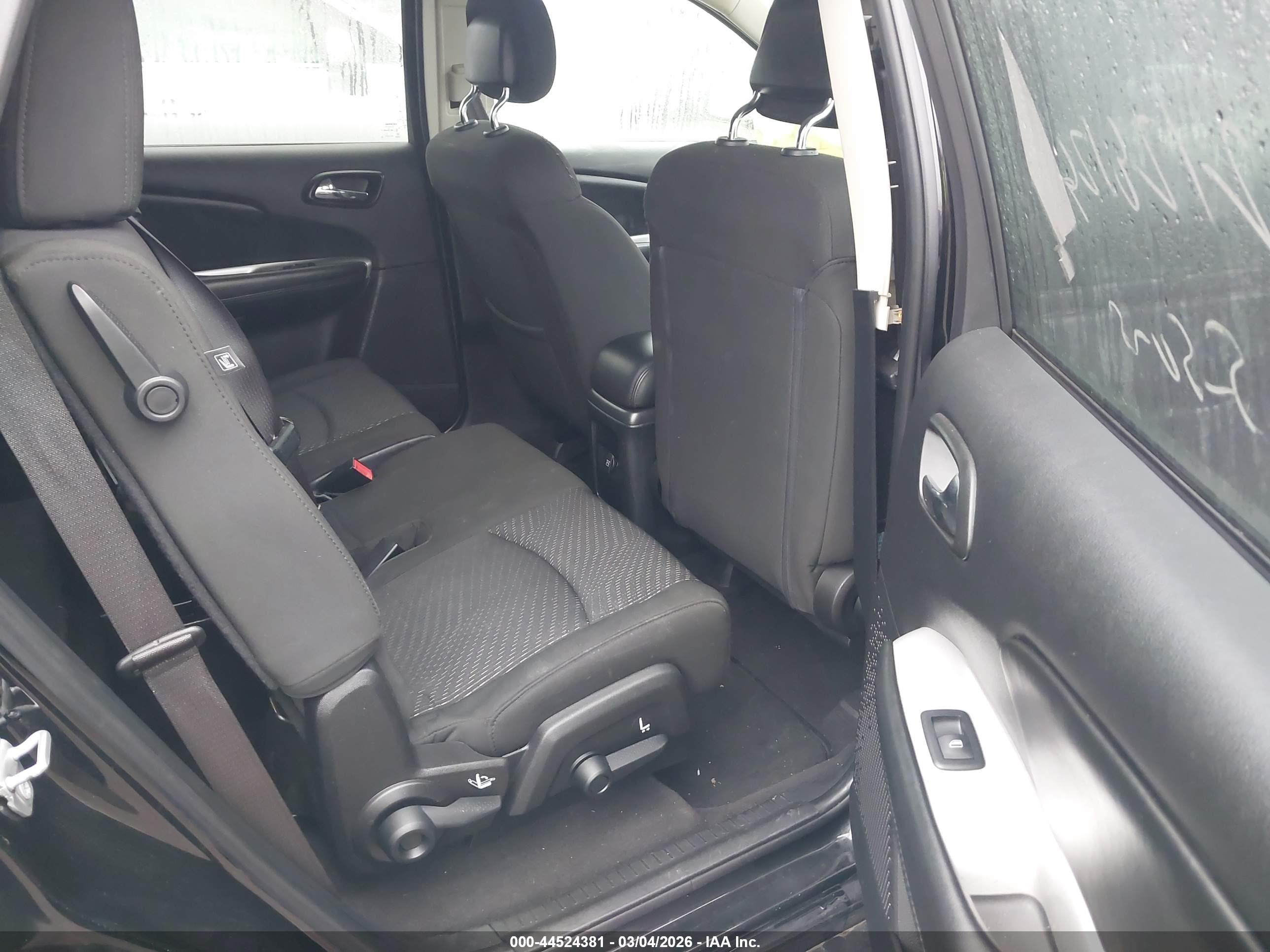 DODGE JOURNEY image 8
