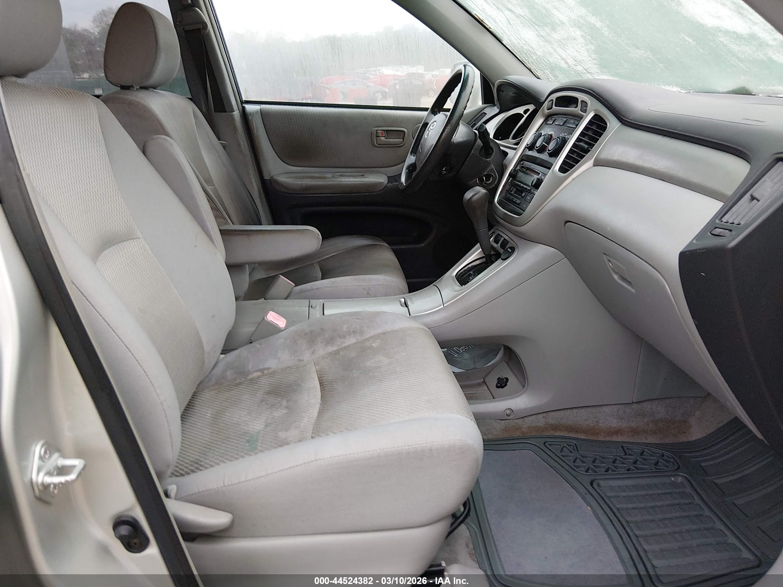 TOYOTA HIGHLANDER image 5