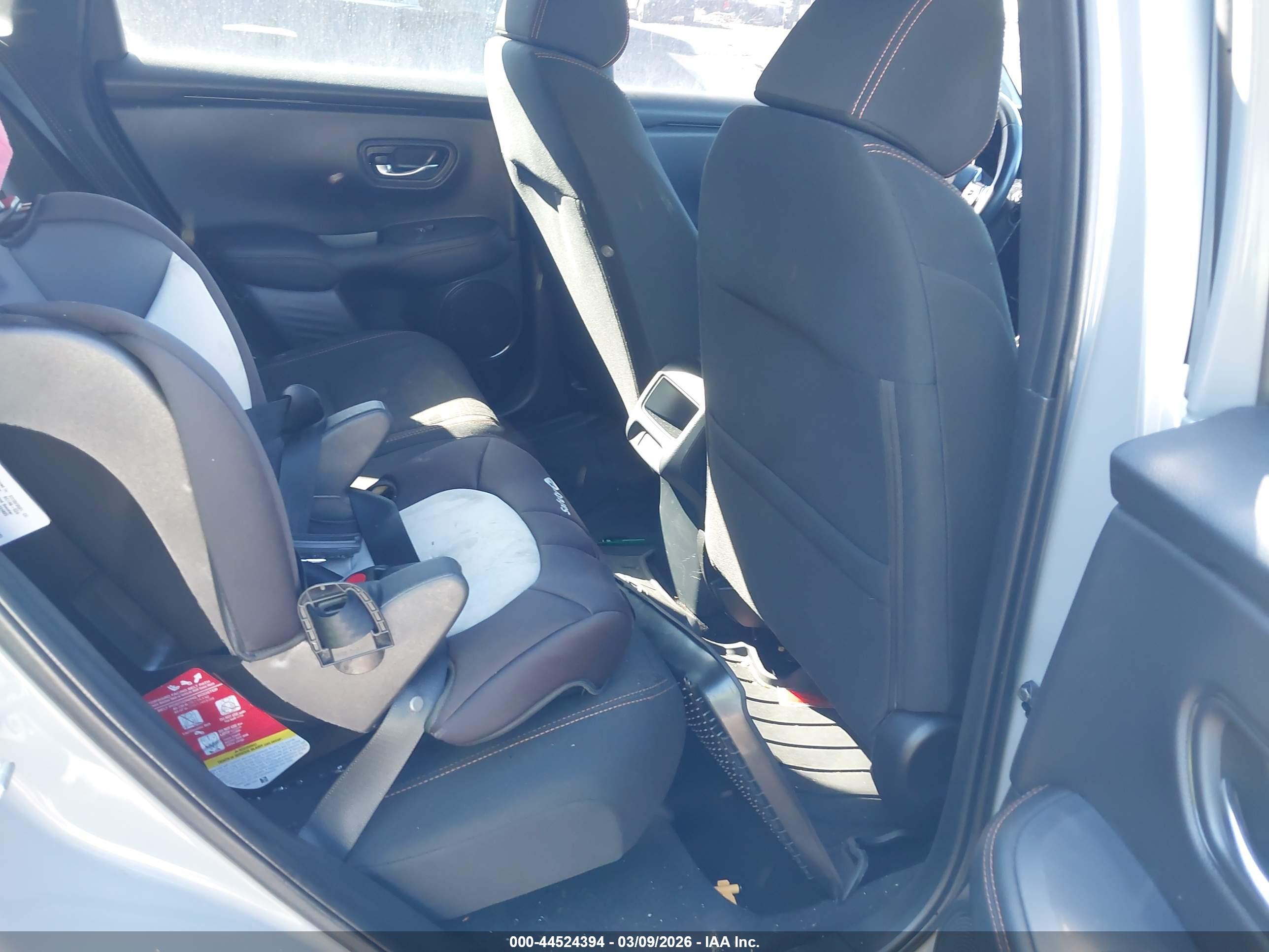 HONDA HR-V image 8
