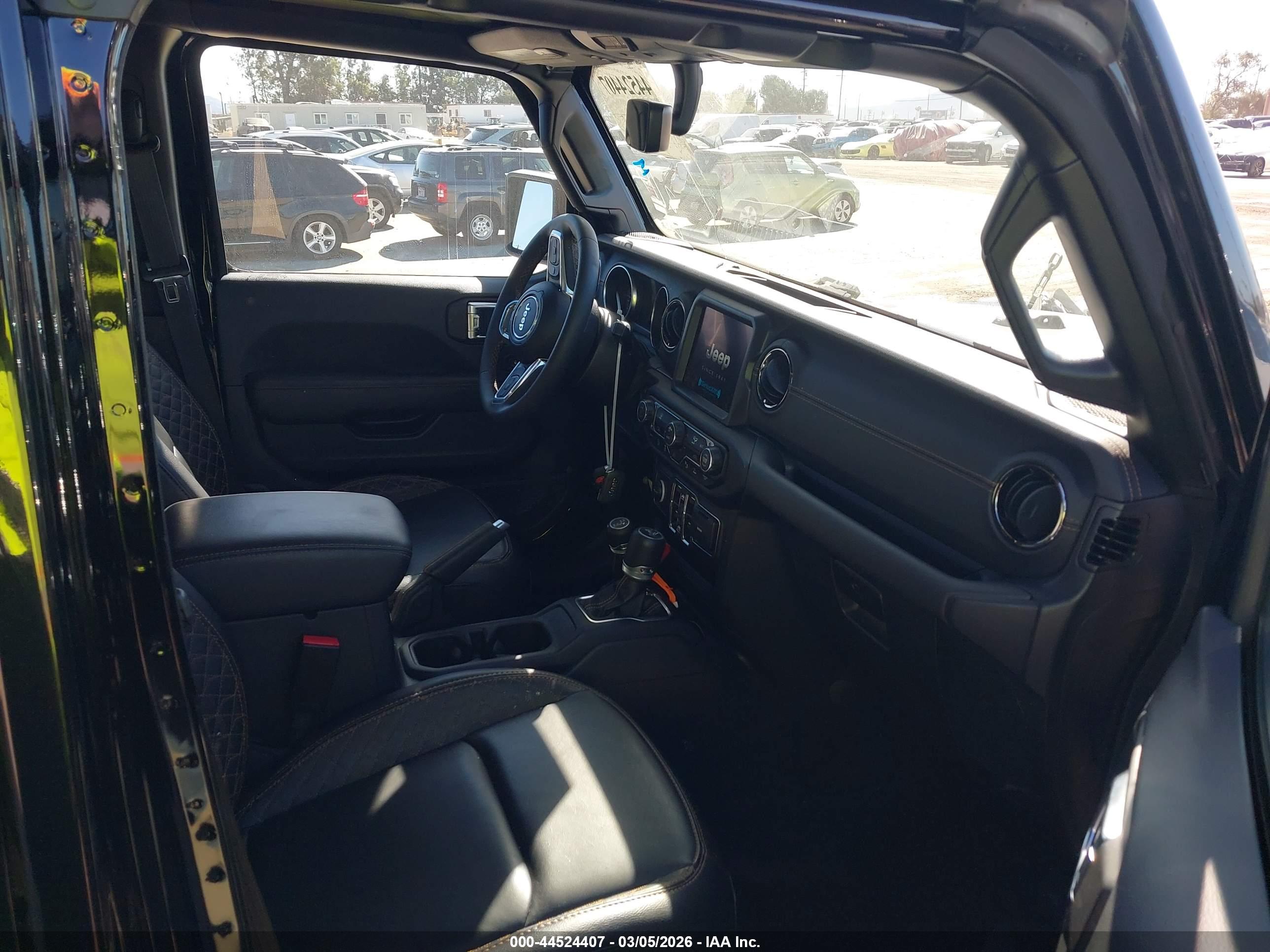JEEP WRANGLER image 5