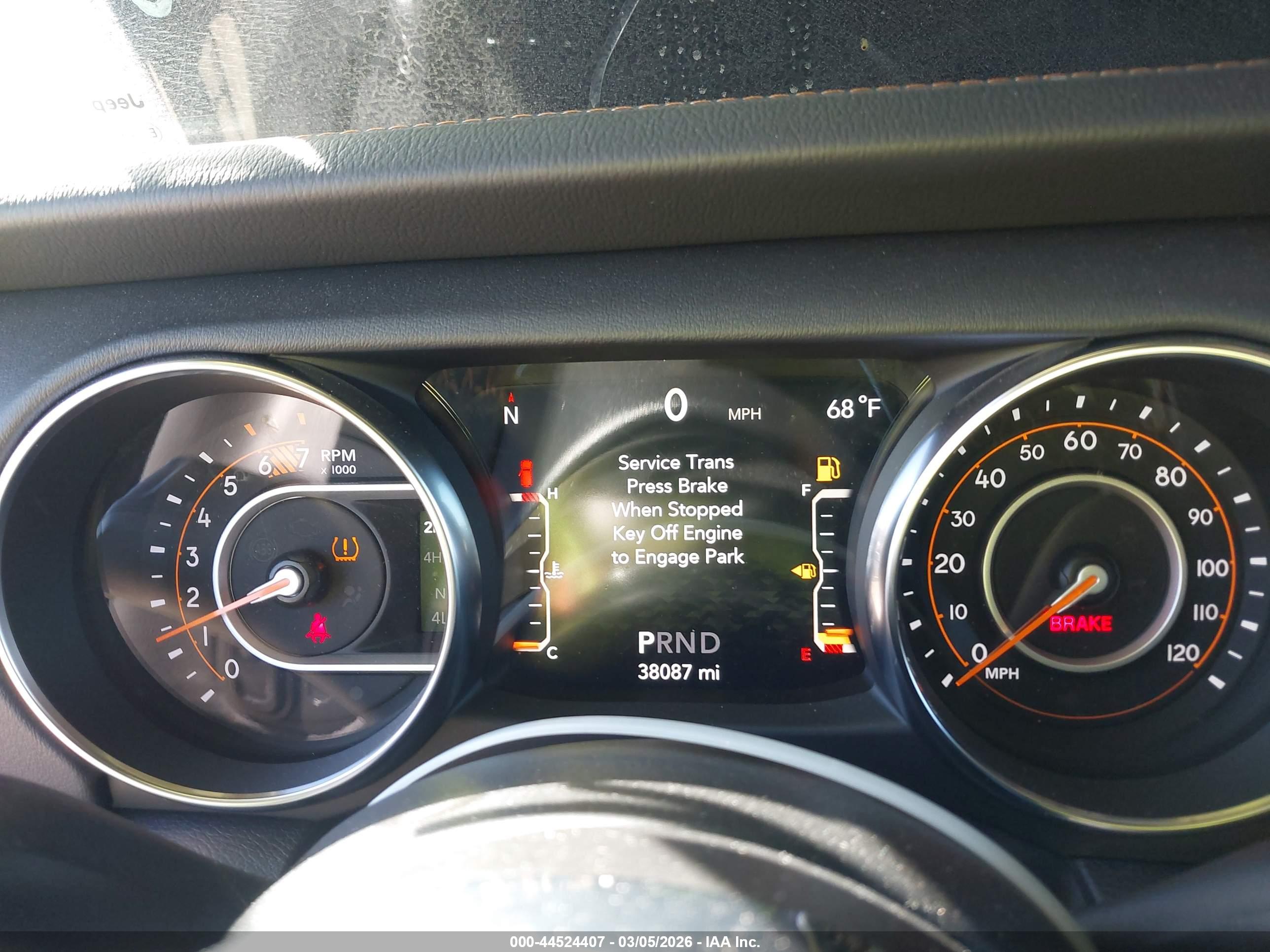 JEEP WRANGLER image 7