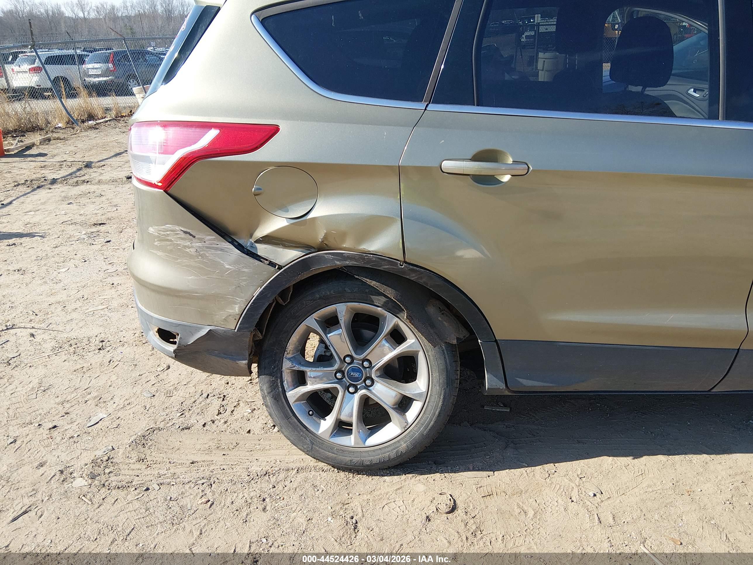 FORD ESCAPE image 6