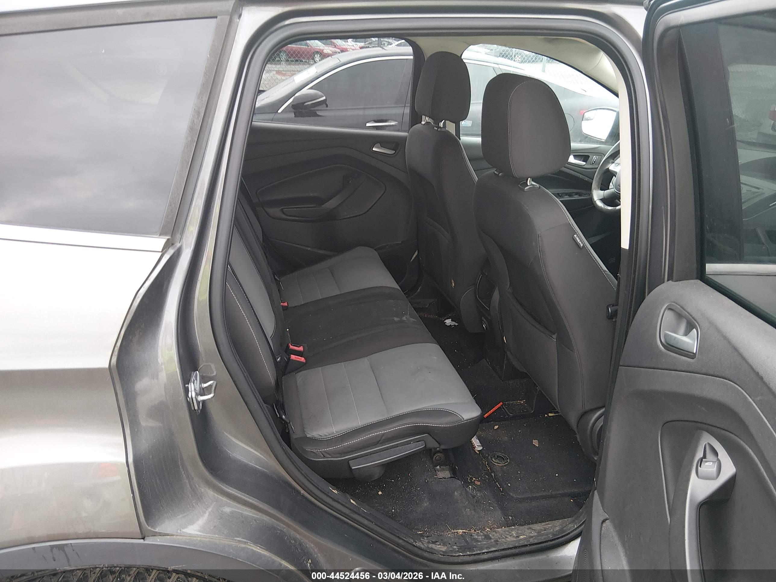 FORD ESCAPE image 8
