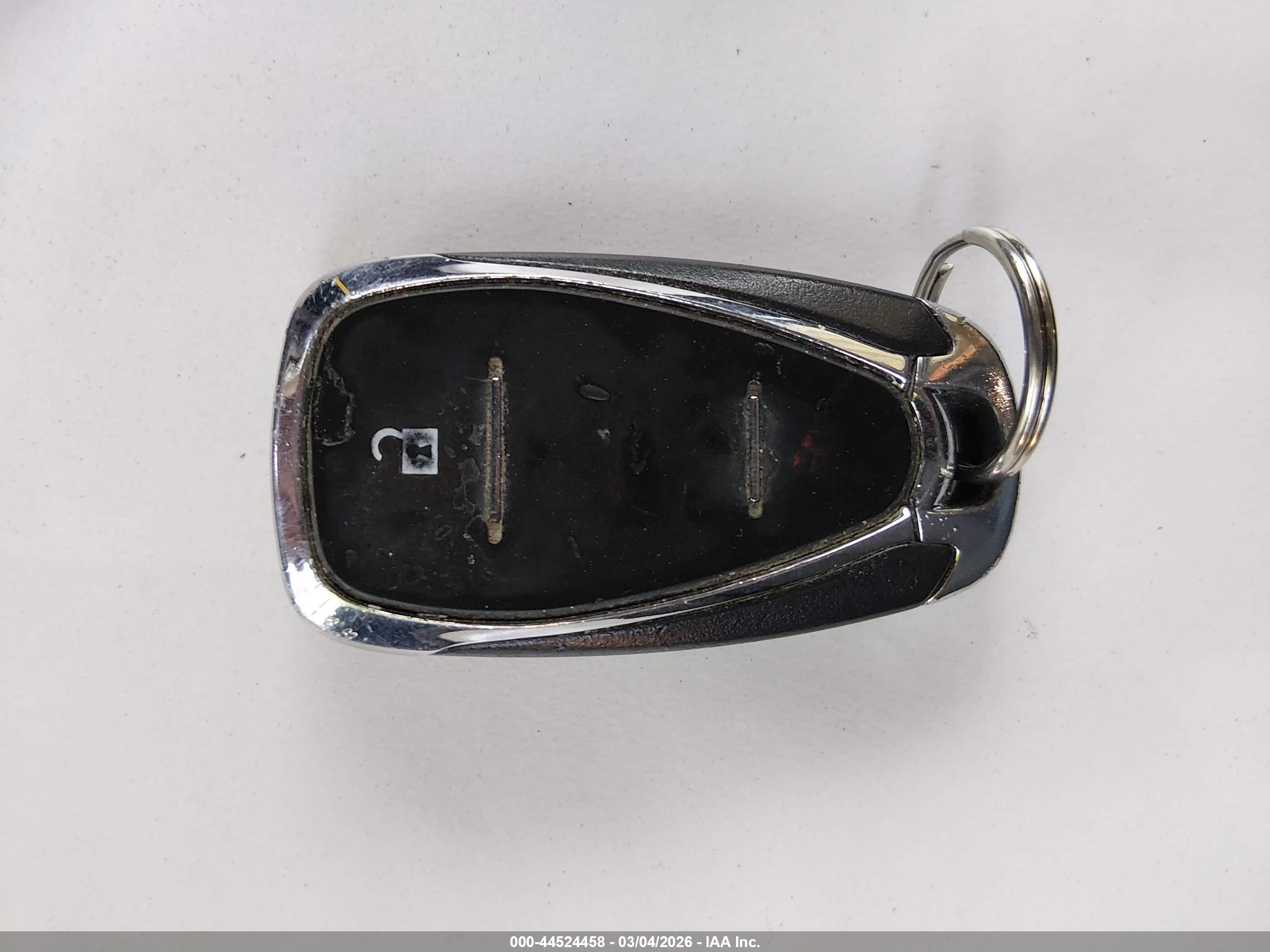 CHEVROLET EQUINOX image 11
