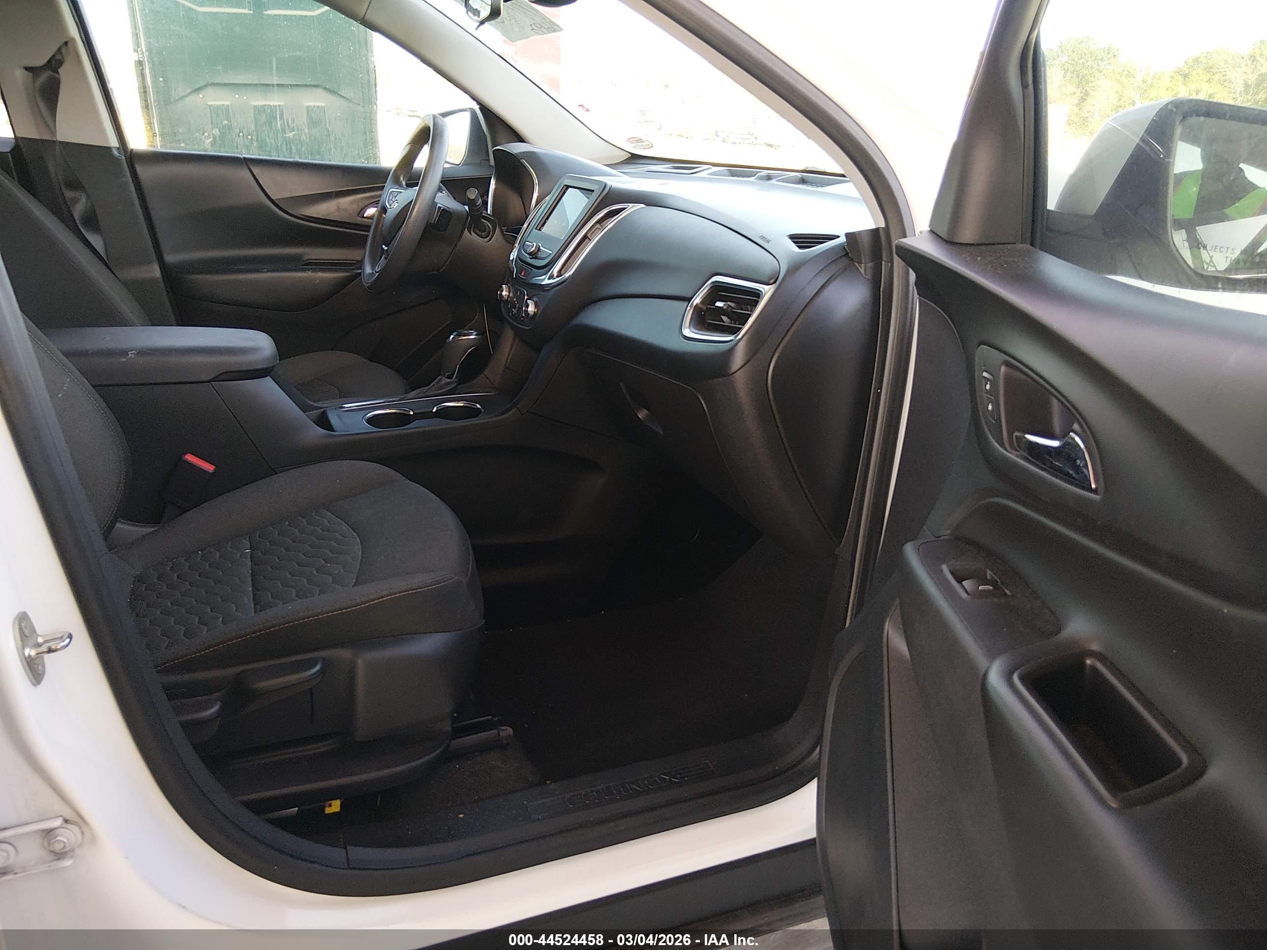 CHEVROLET EQUINOX image 5