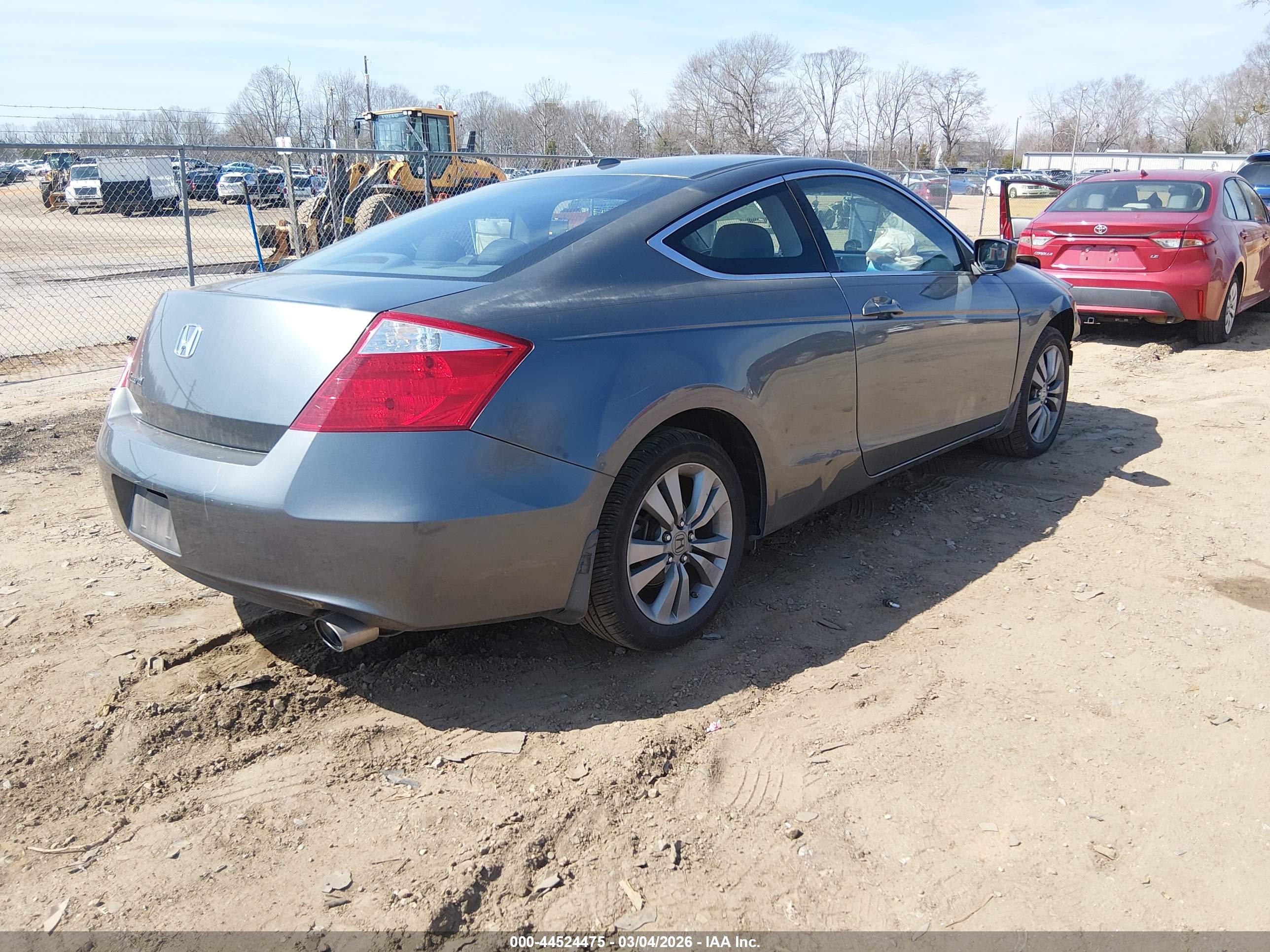 HONDA ACCORD image 4