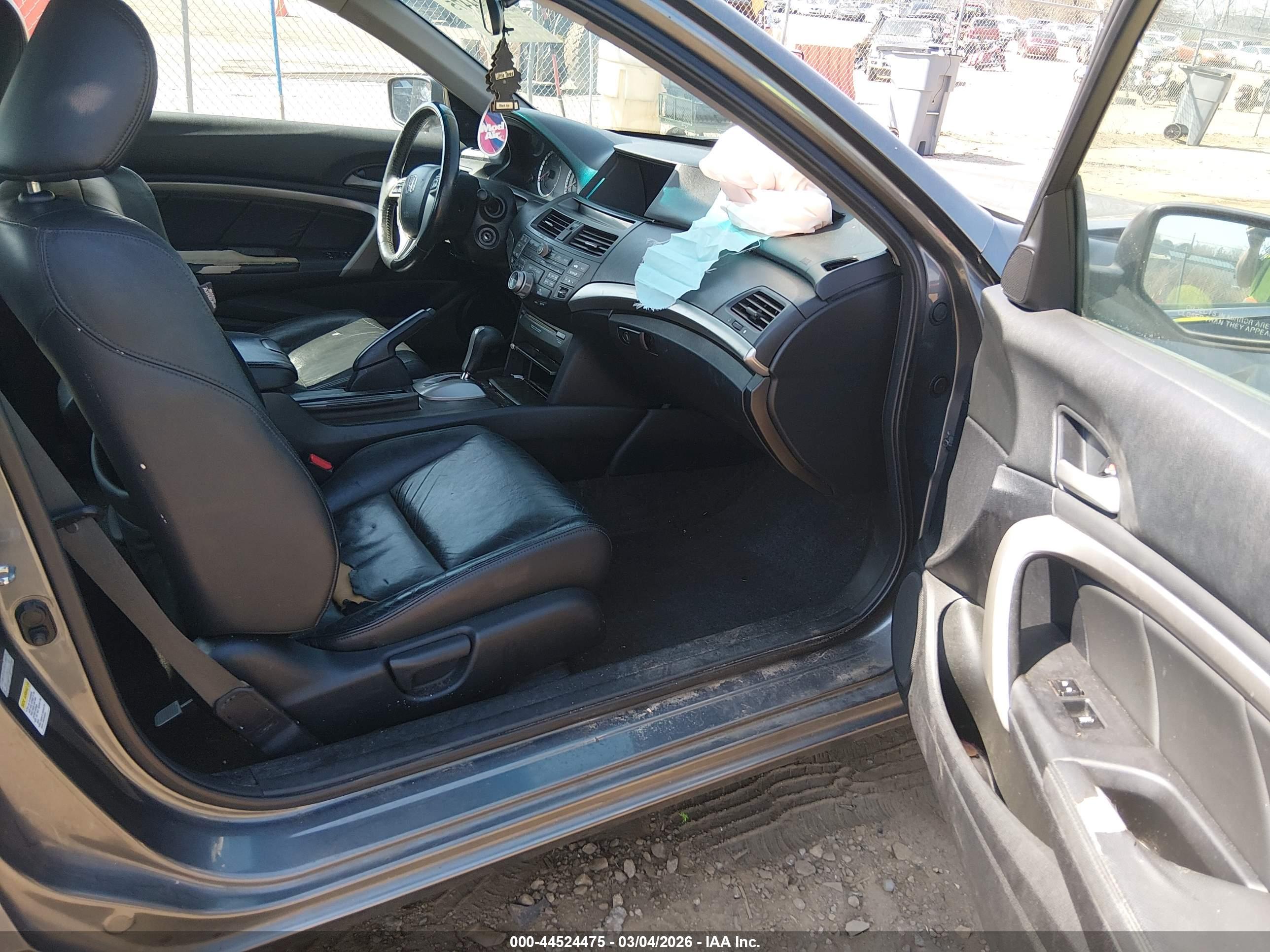HONDA ACCORD image 5