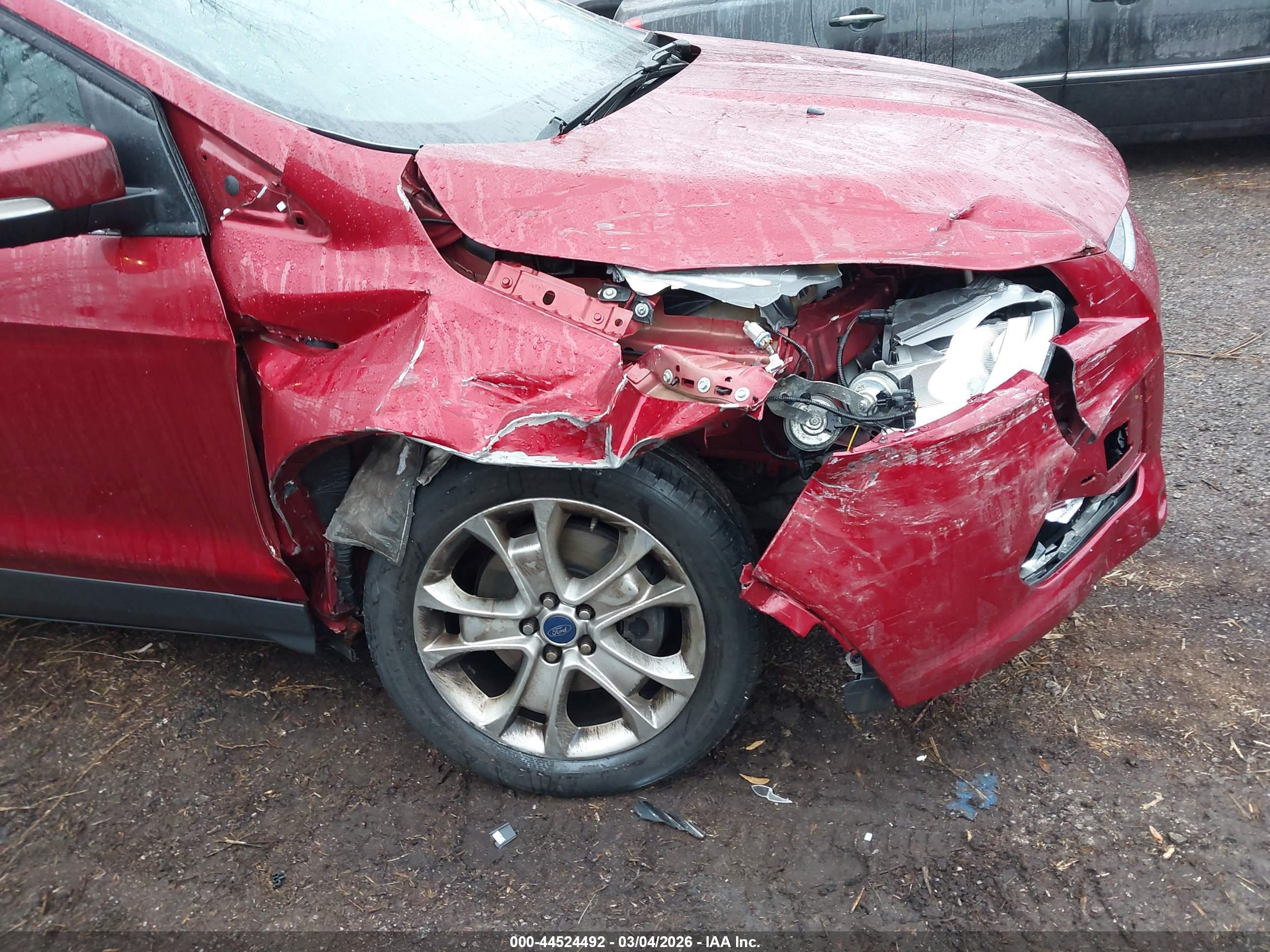 FORD ESCAPE image 6