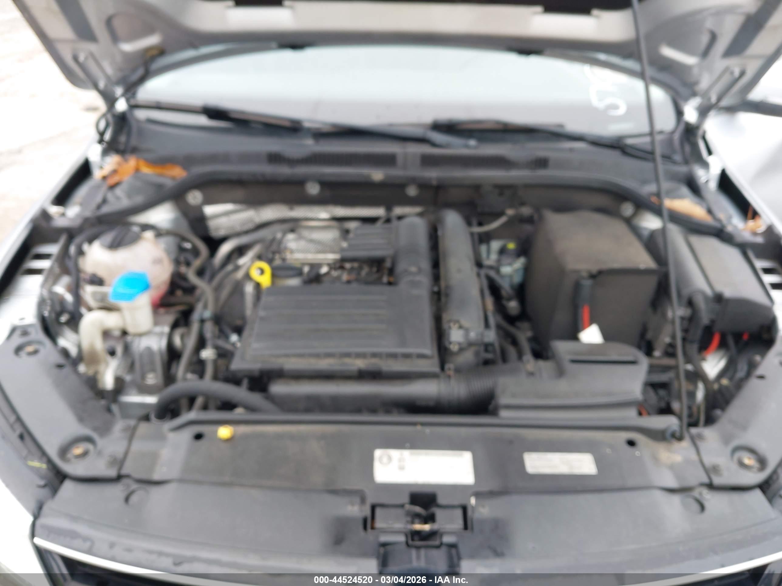 VOLKSWAGEN JETTA image 10