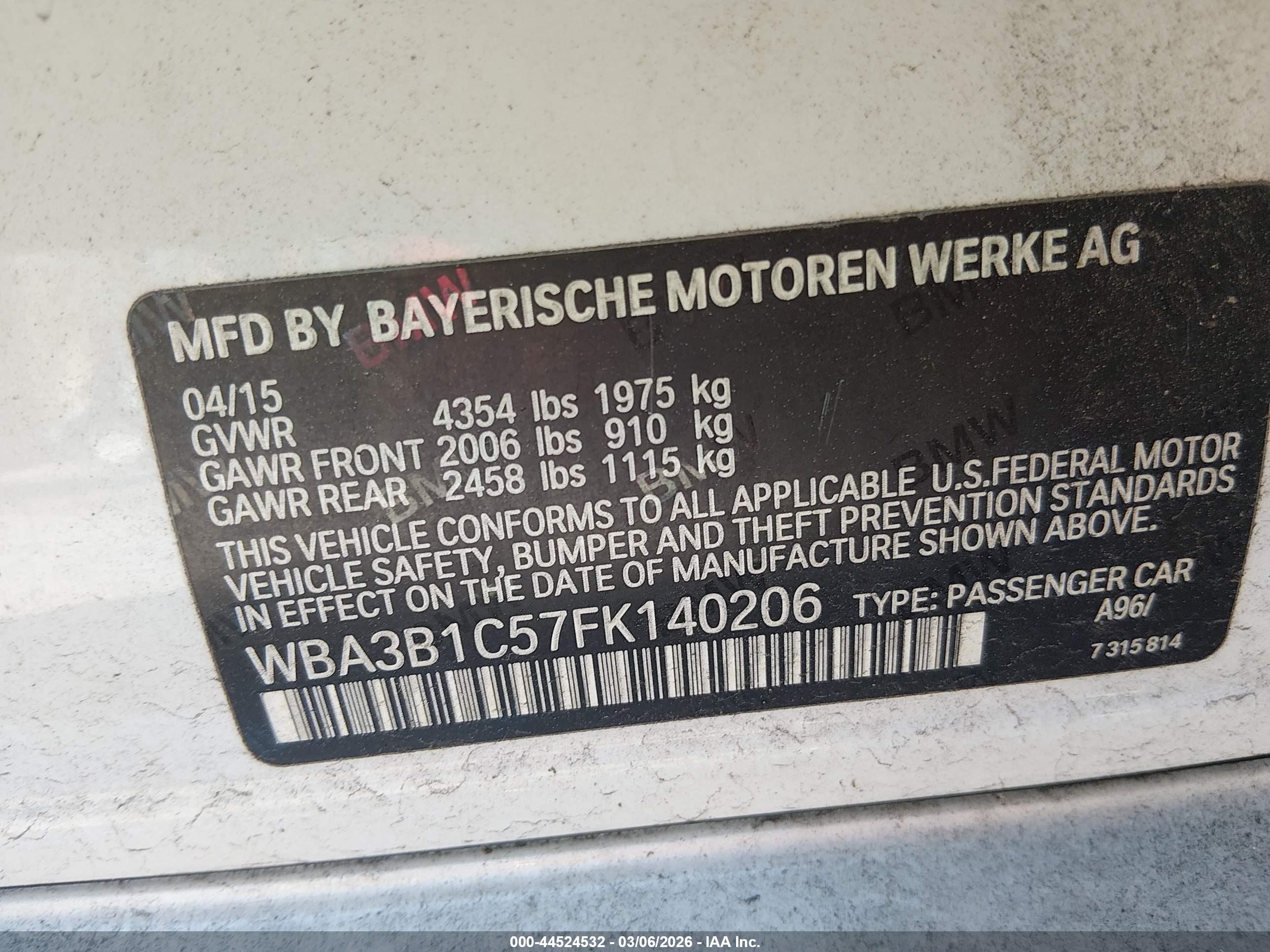 BMW 320I image 9