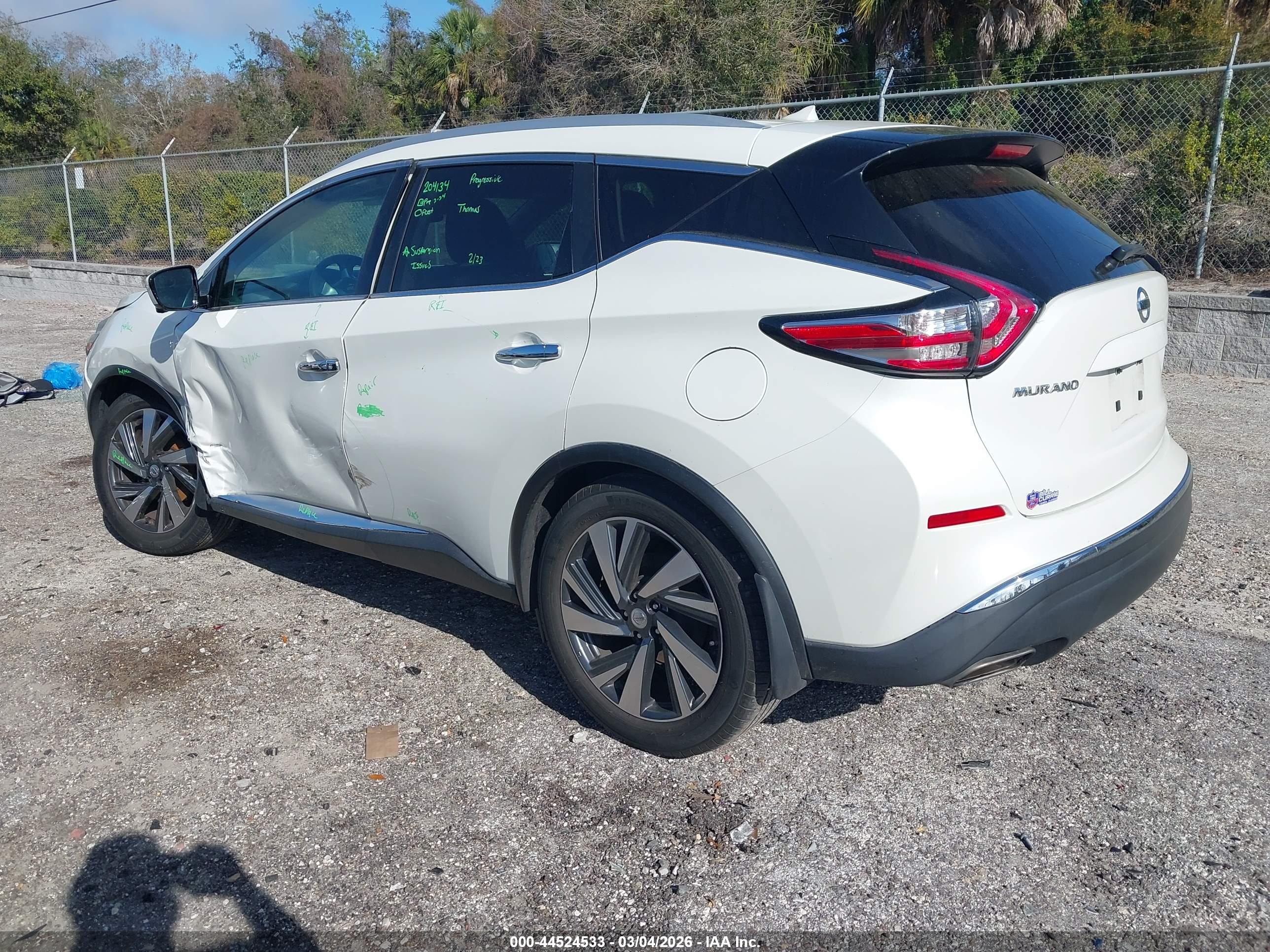 NISSAN MURANO image 3