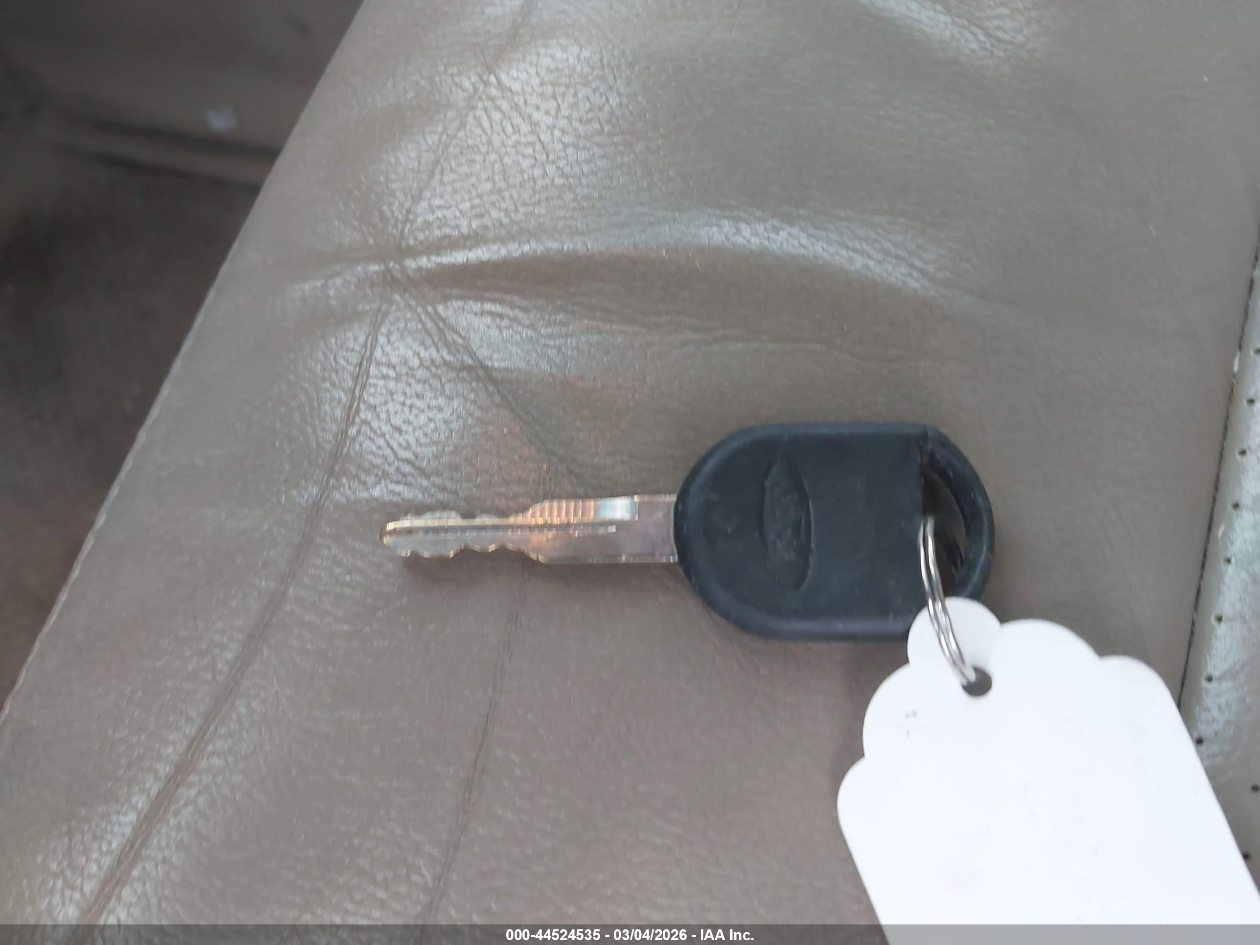 FORD FREESTYLE image 11
