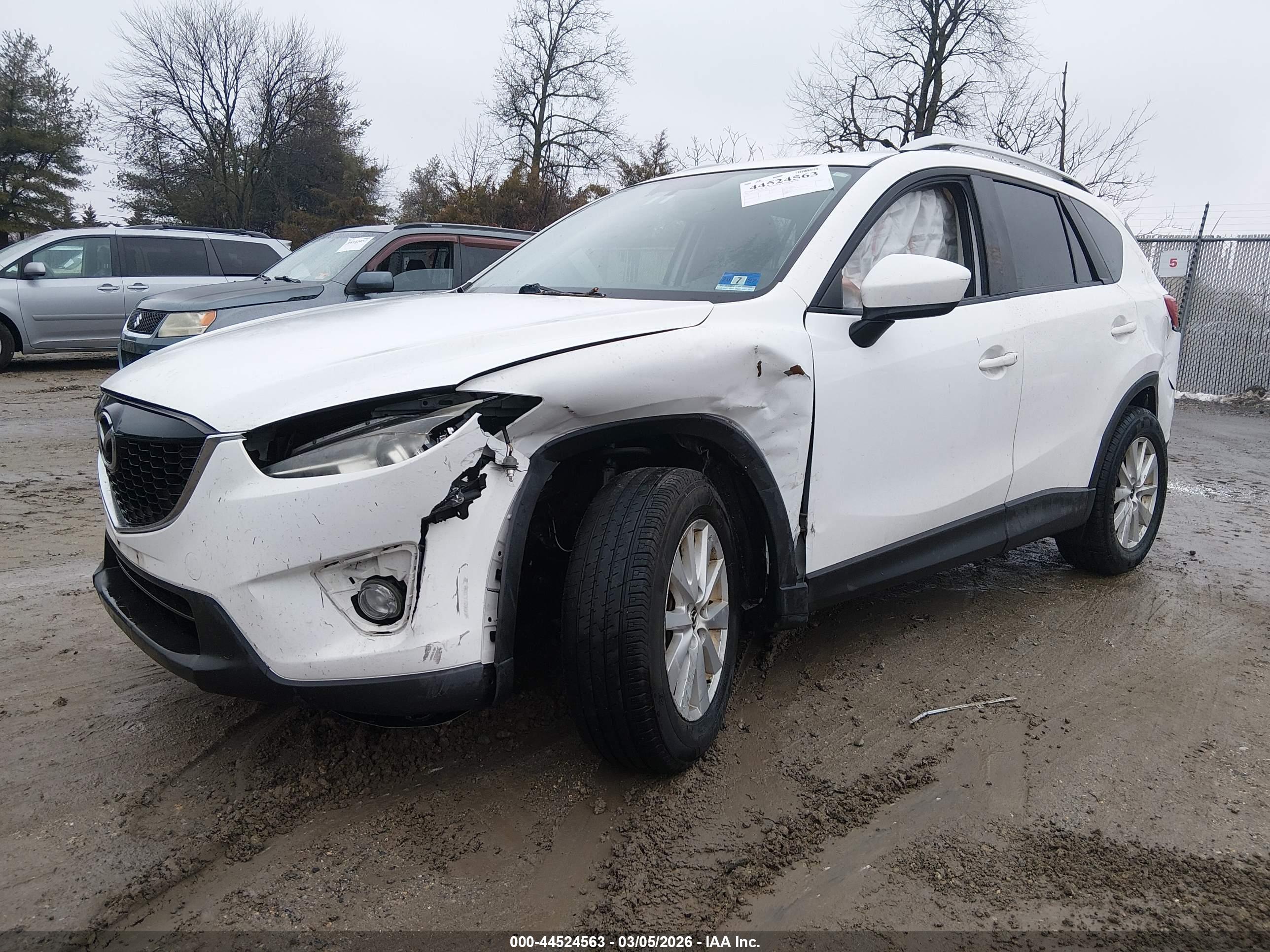 MAZDA CX-5 image 2