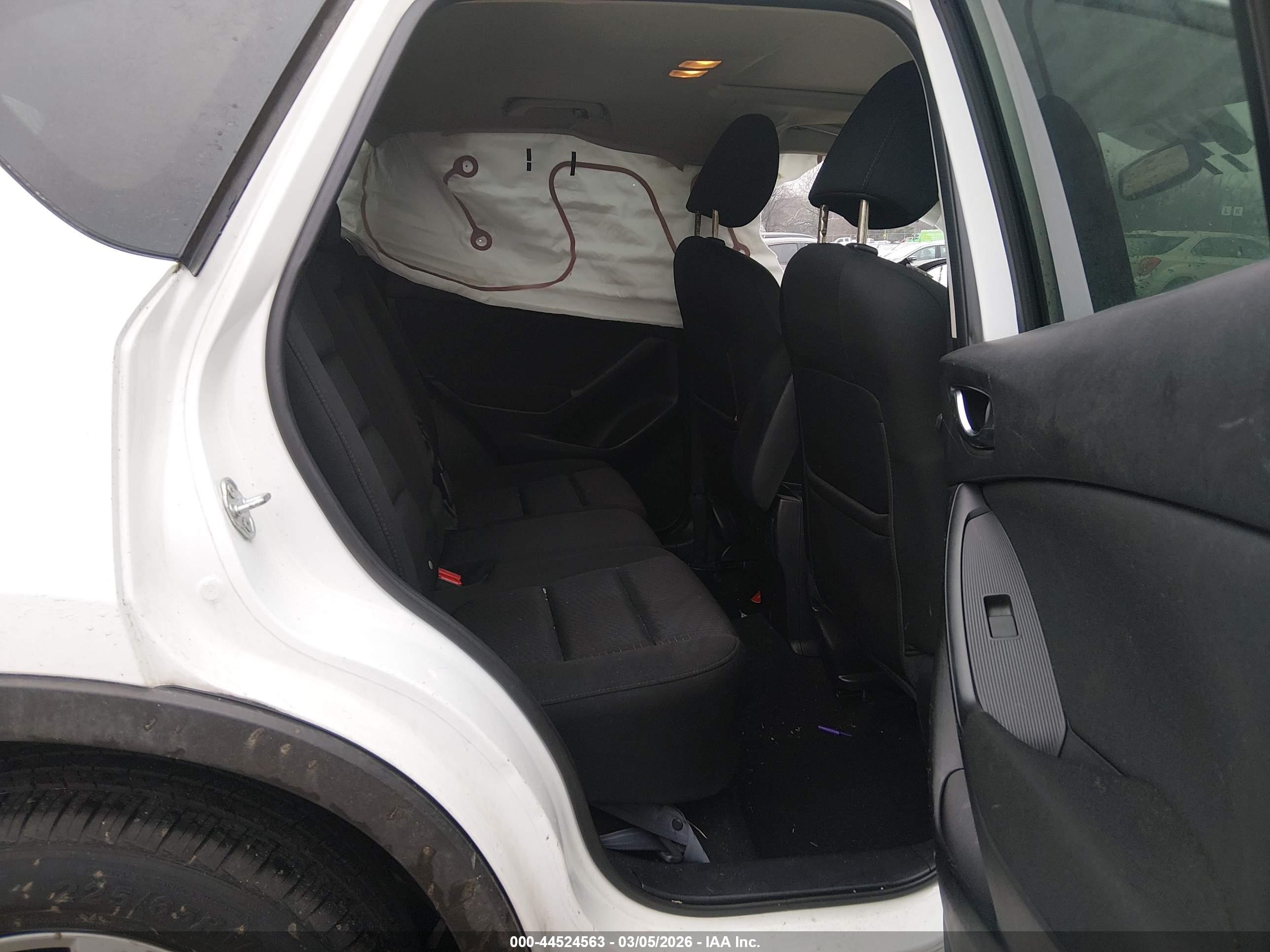 MAZDA CX-5 image 8