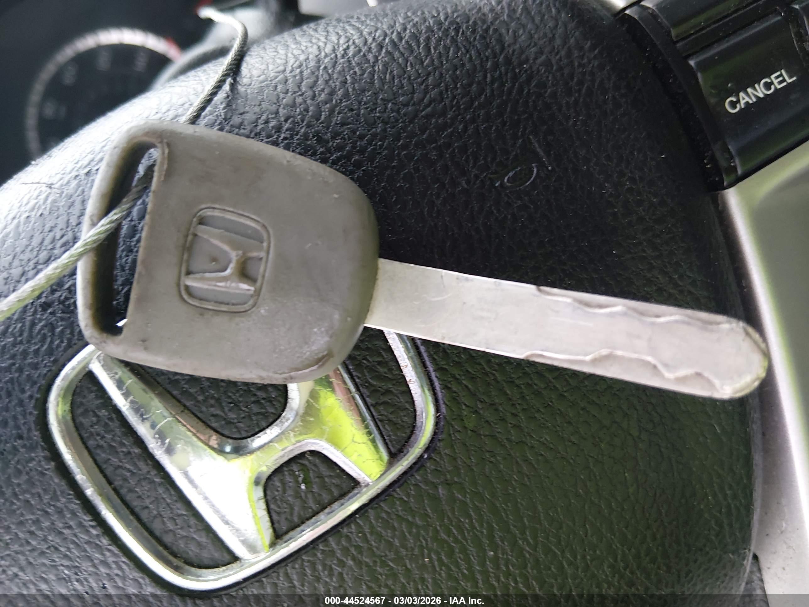 HONDA ACCORD image 11