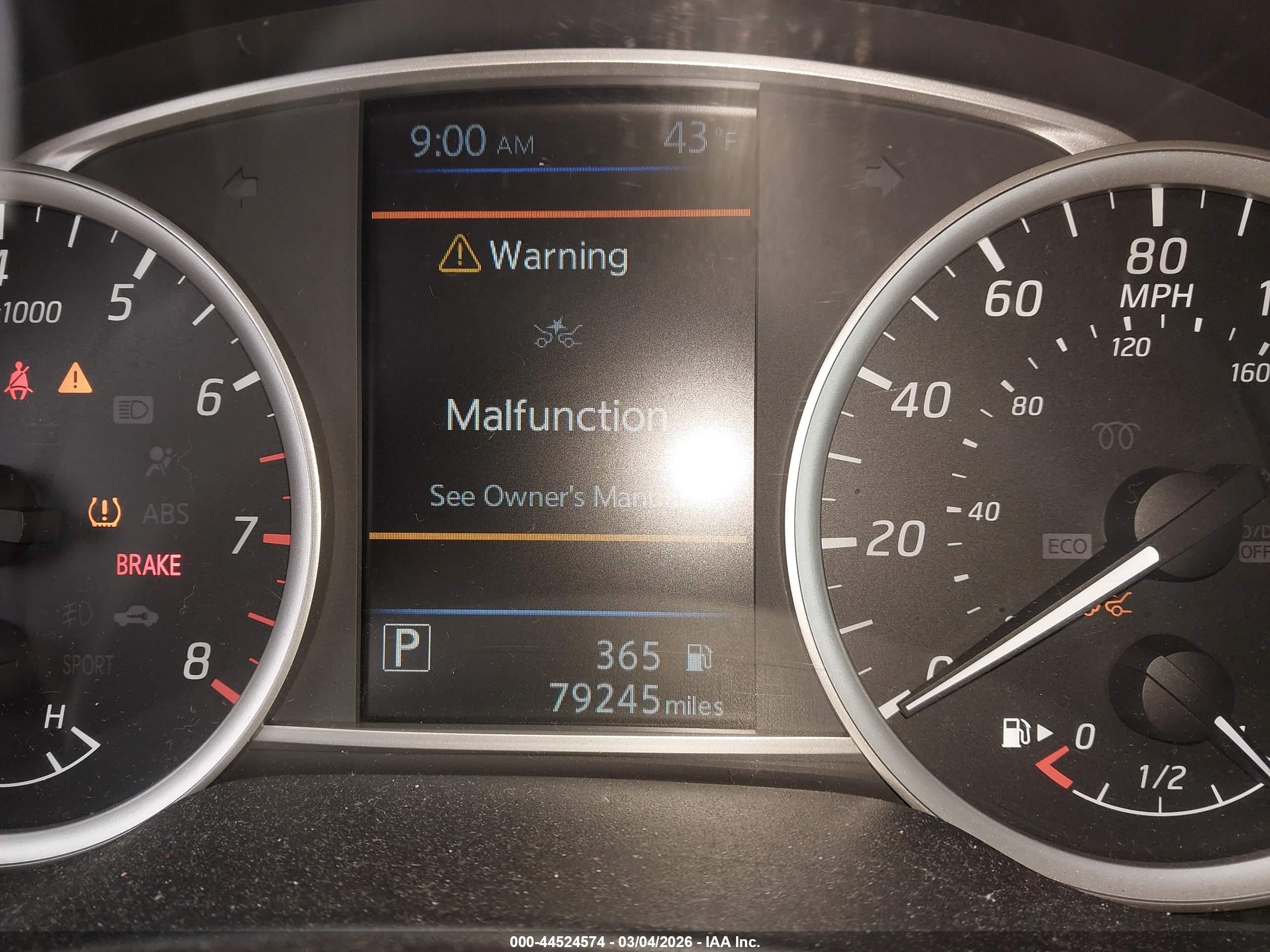 NISSAN SENTRA image 7