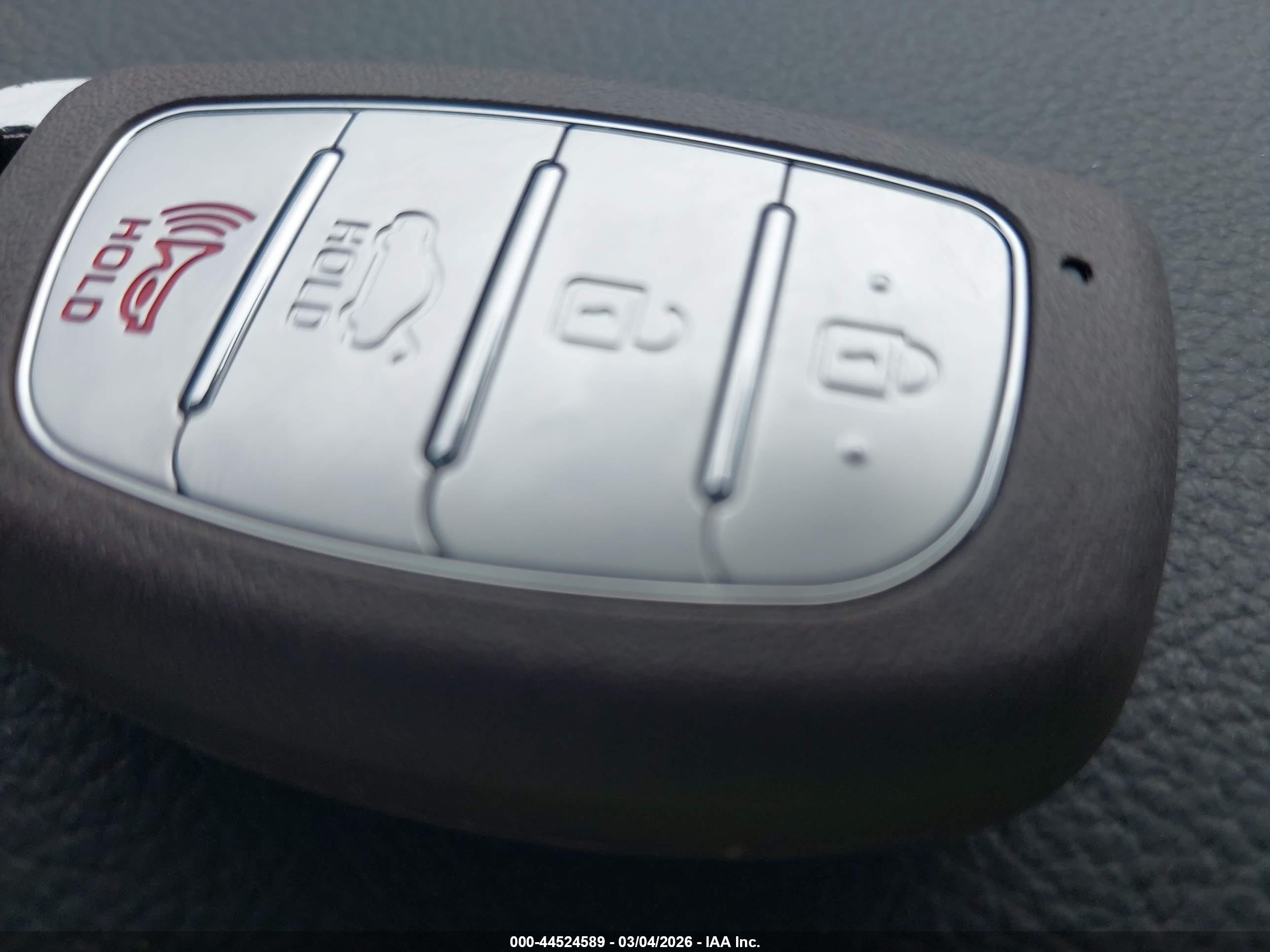 HYUNDAI SONATA image 11