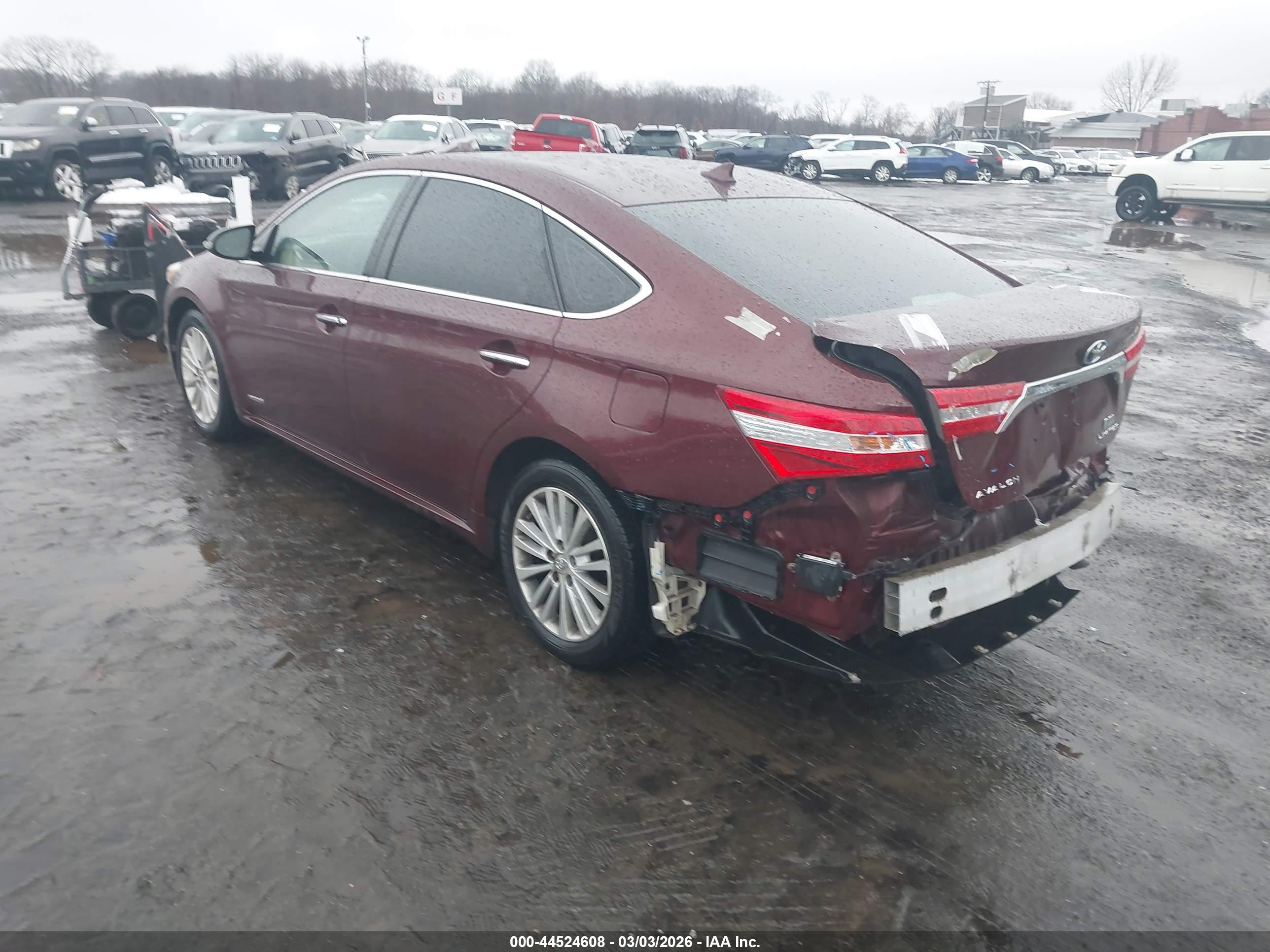 TOYOTA AVALON image 3