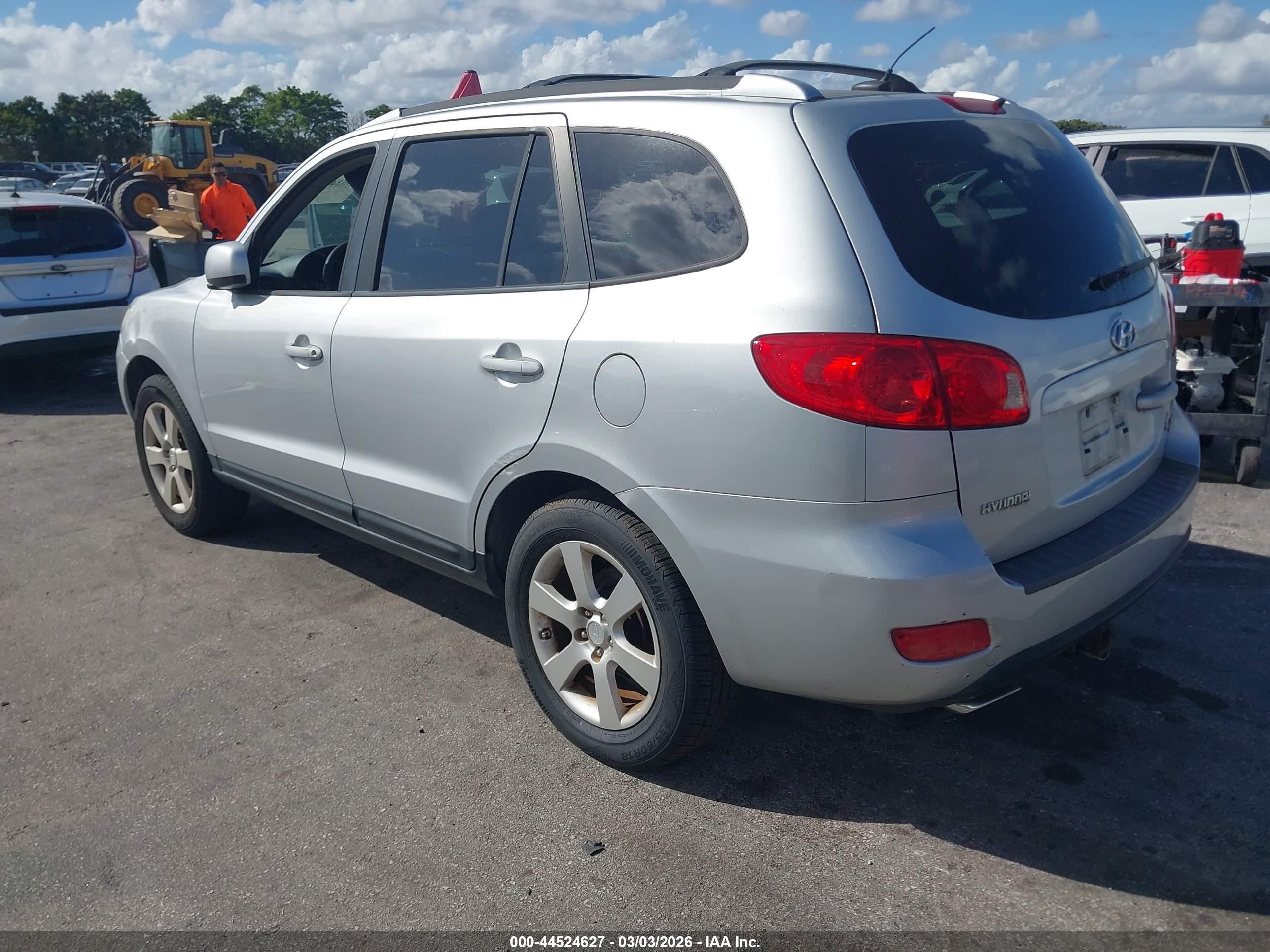 HYUNDAI SANTA image 3