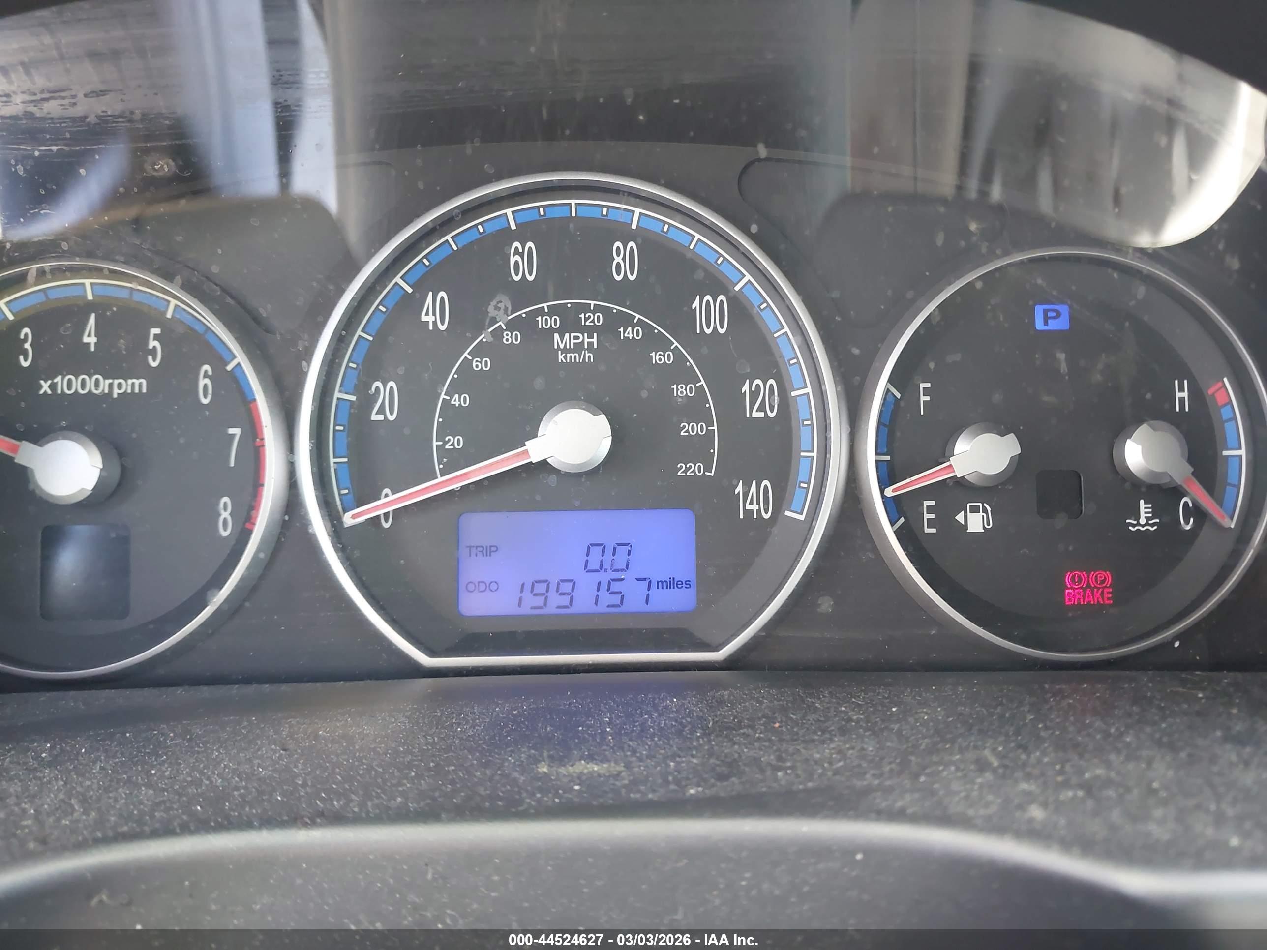 HYUNDAI SANTA image 7