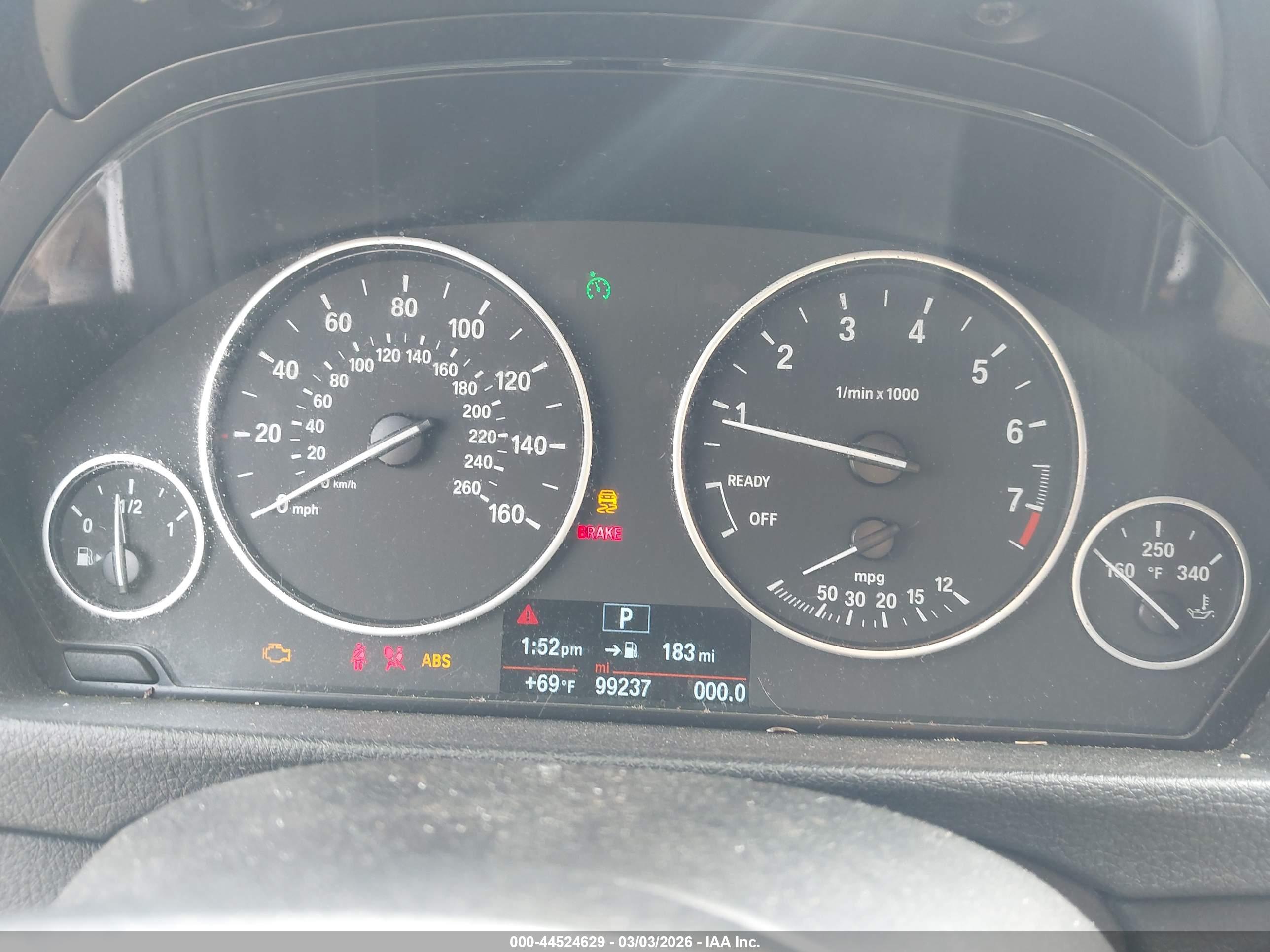 BMW 320I image 7