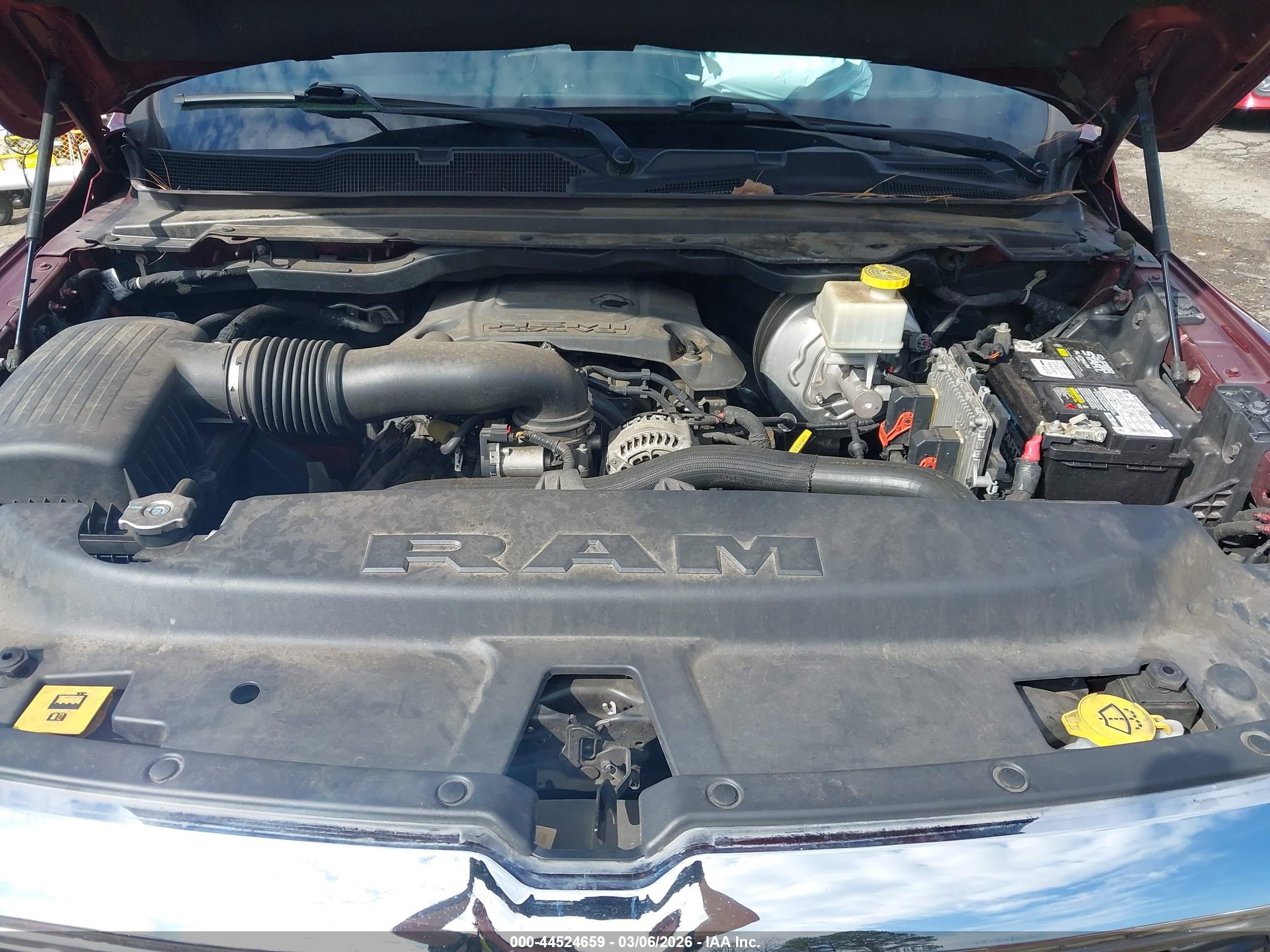 RAM 1500 image 10