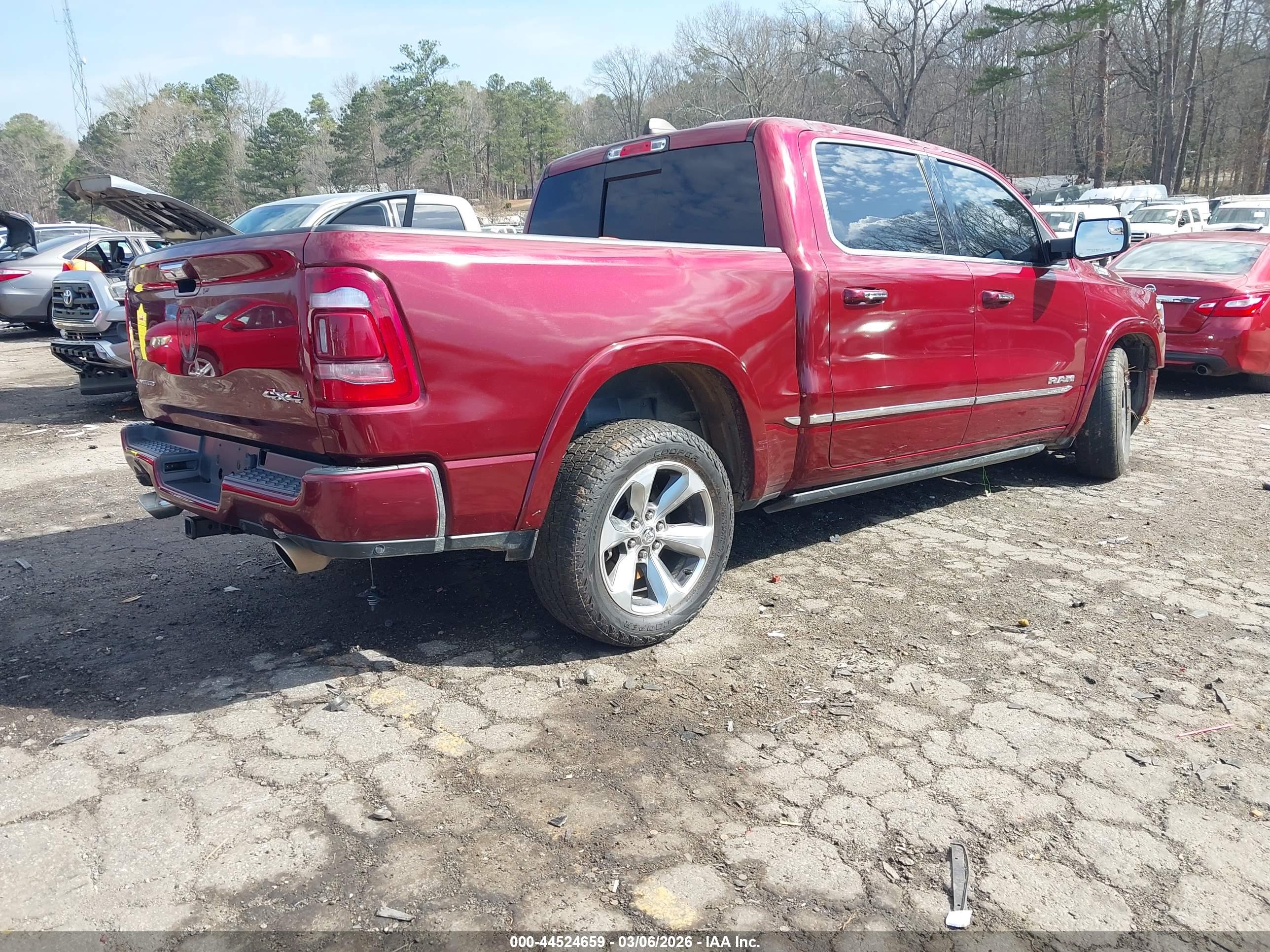 RAM 1500 image 4