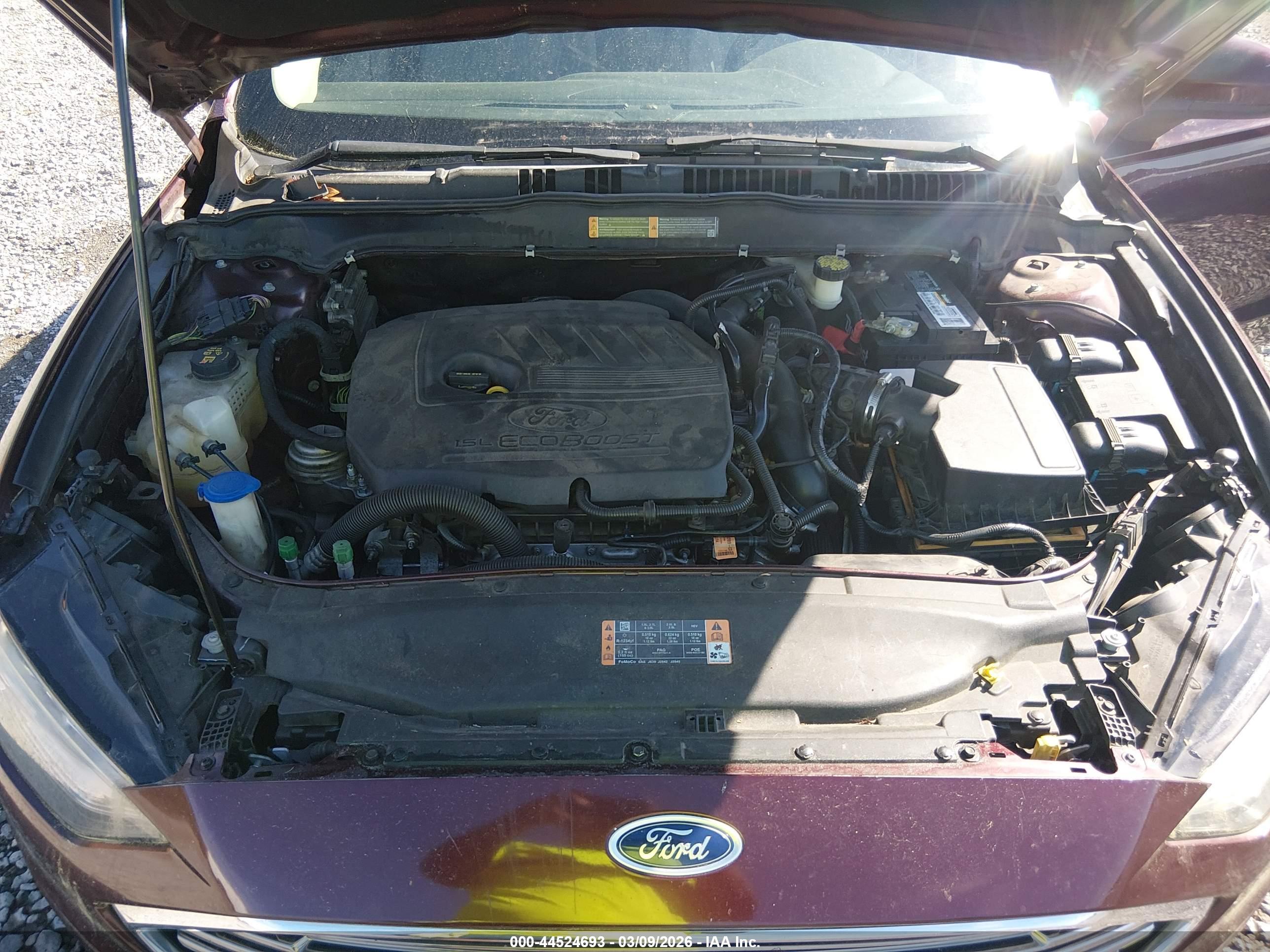 FORD FUSION image 10