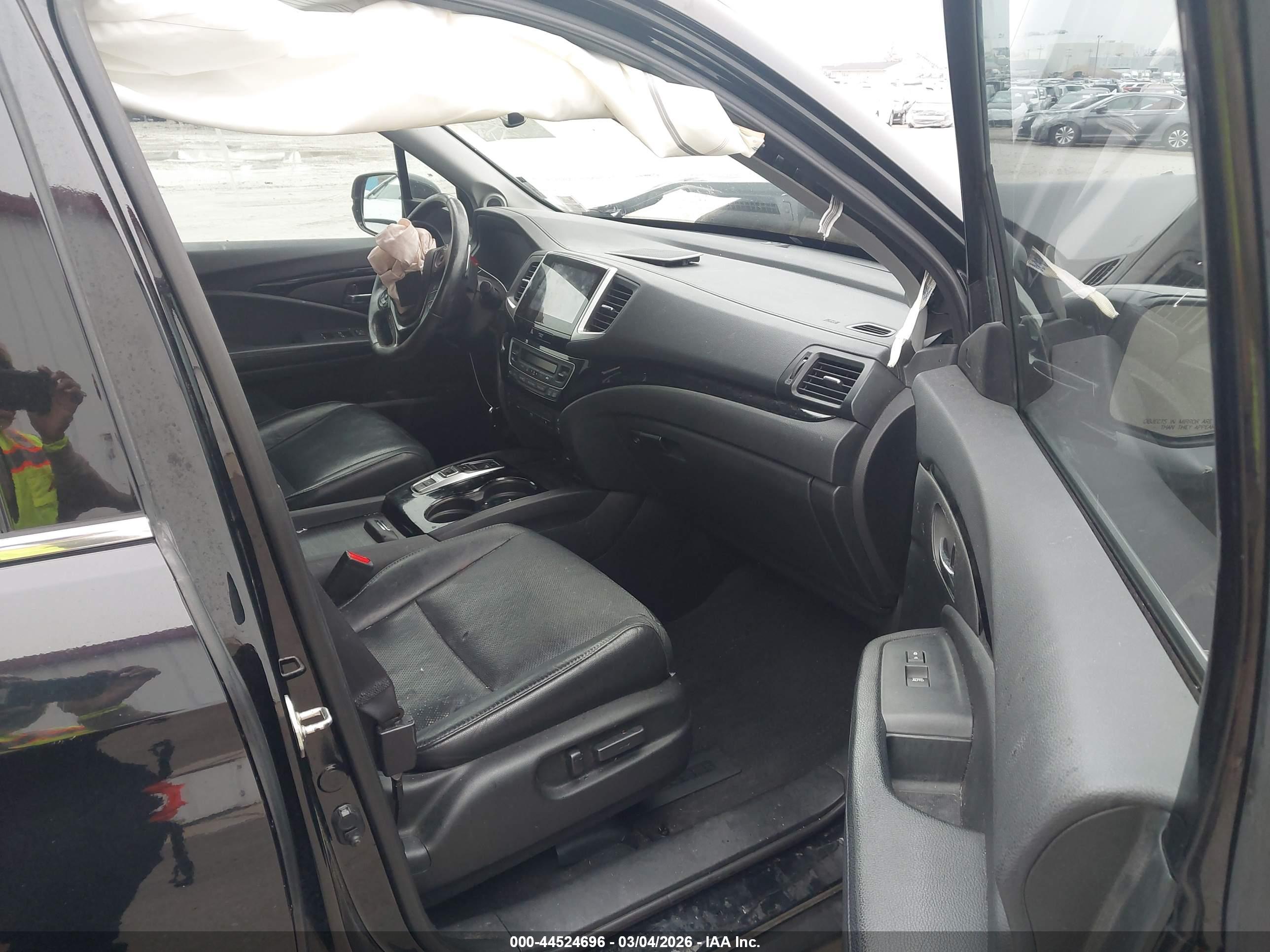 HONDA PILOT image 5