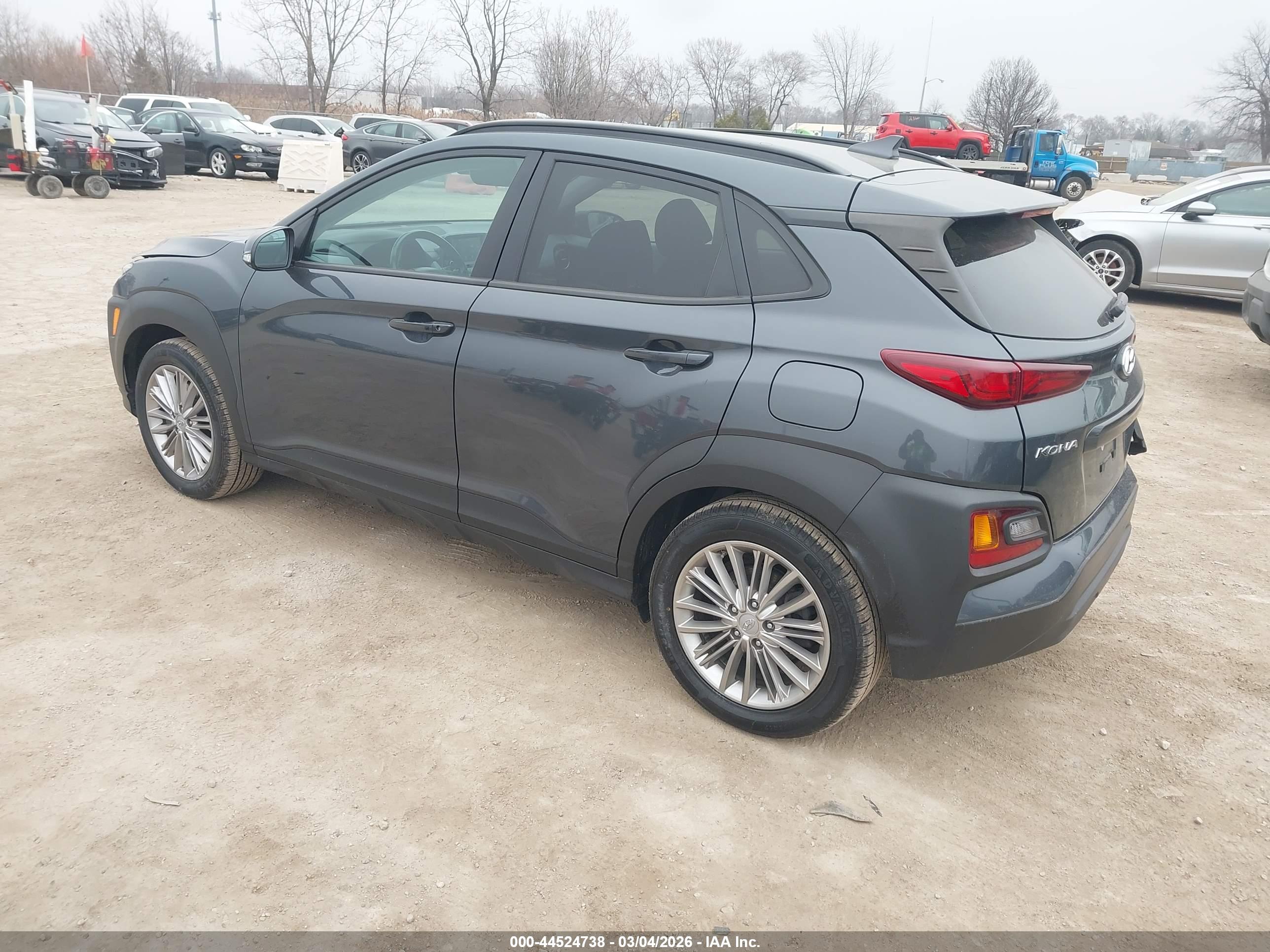 HYUNDAI KONA image 3