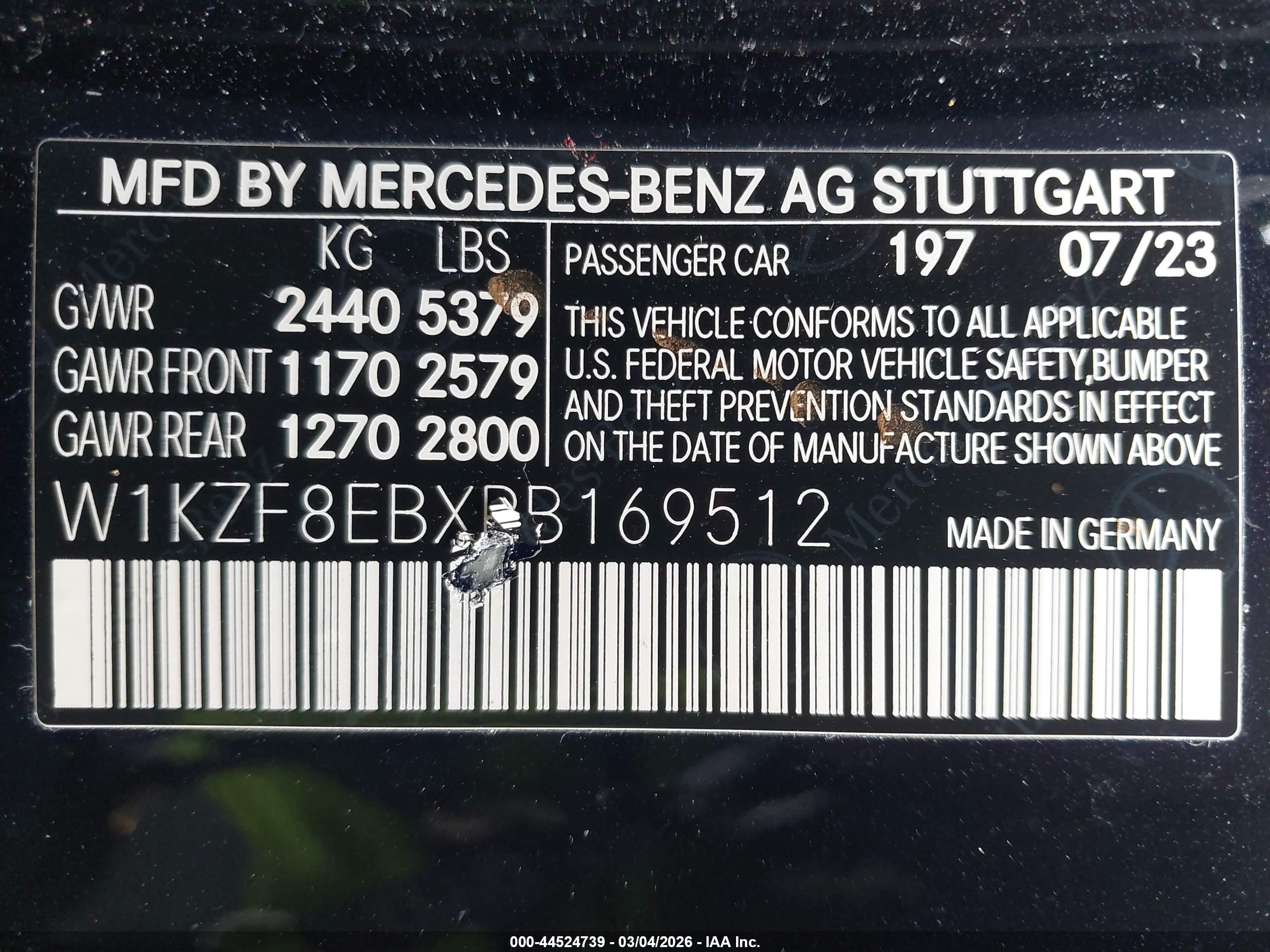 MERCEDES-BENZ E image 9