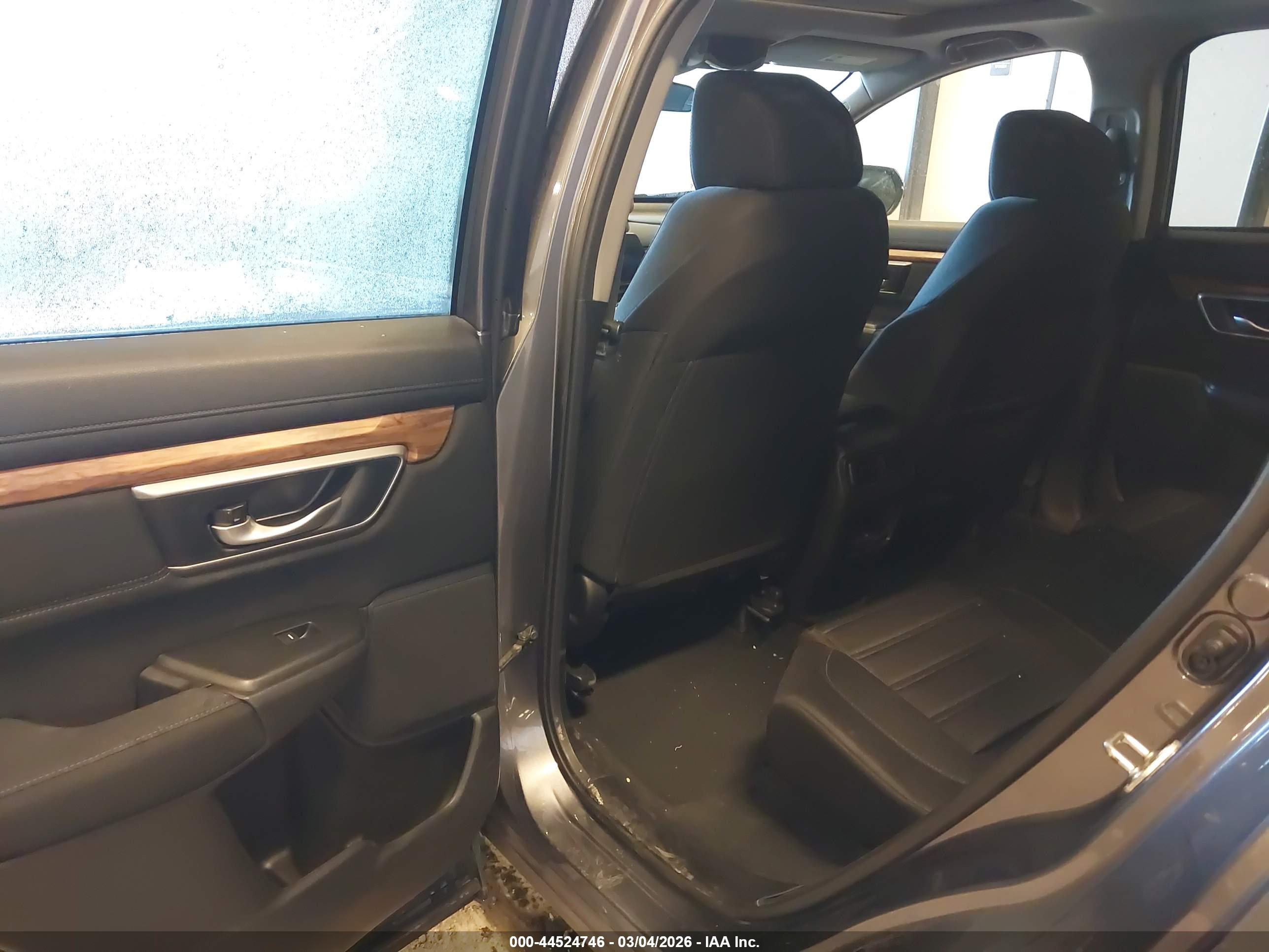 HONDA CR-V image 8