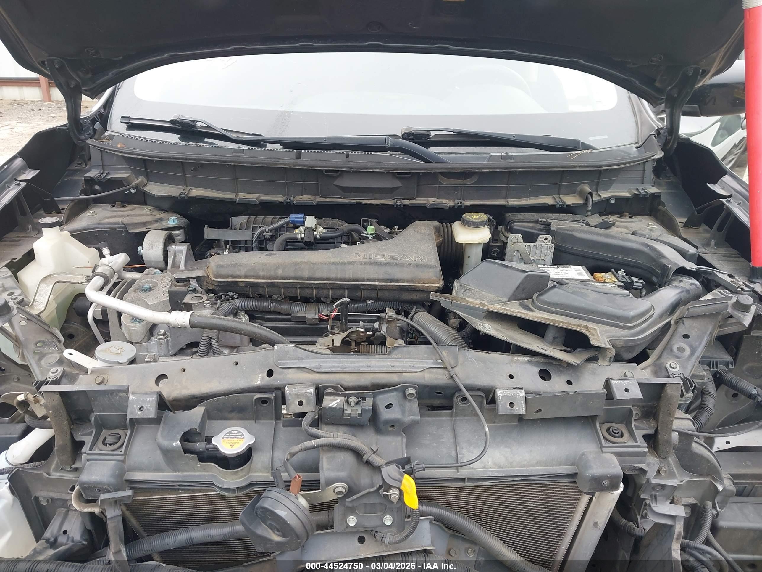 NISSAN ROGUE image 10