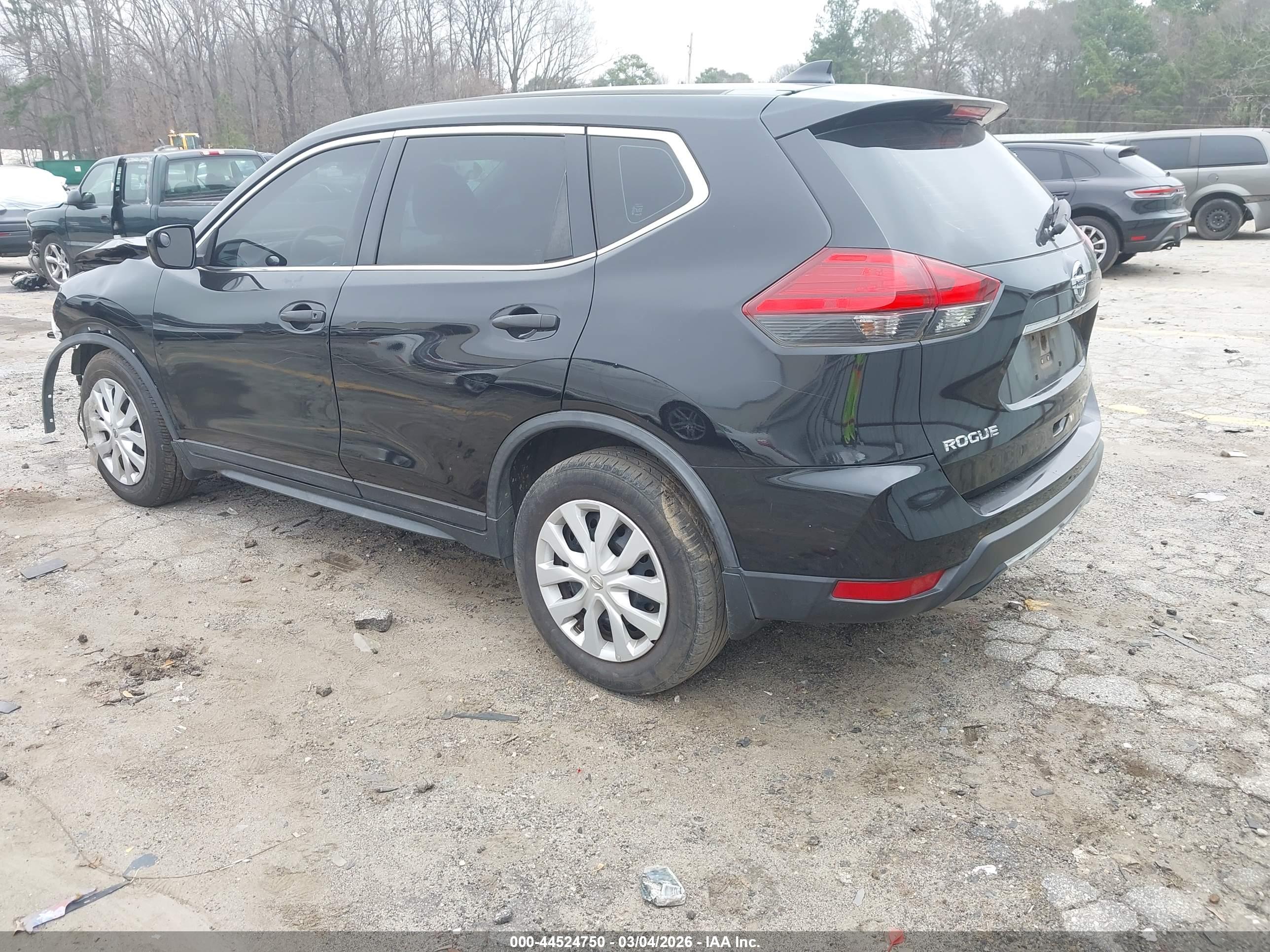 NISSAN ROGUE image 3