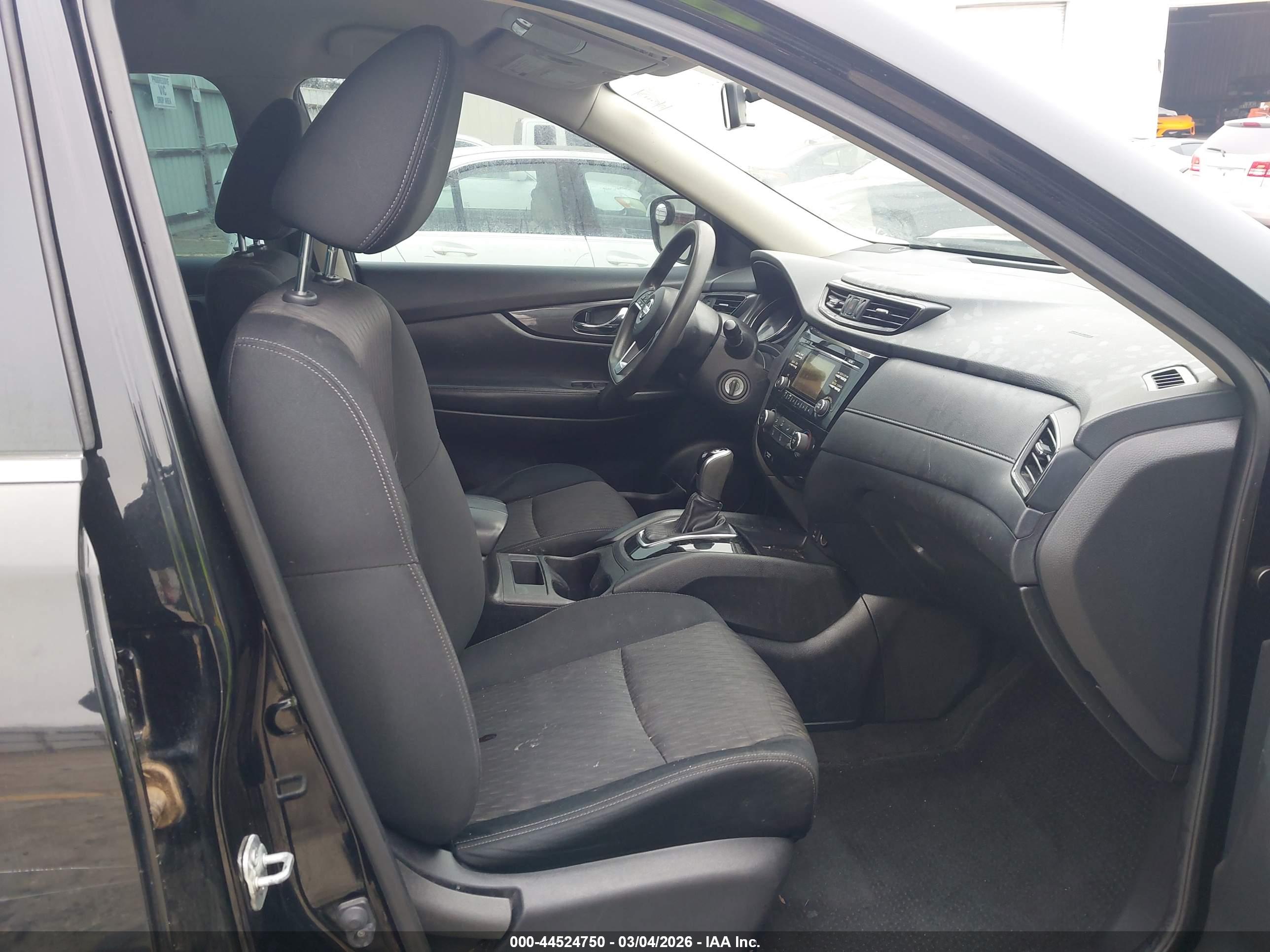 NISSAN ROGUE image 5
