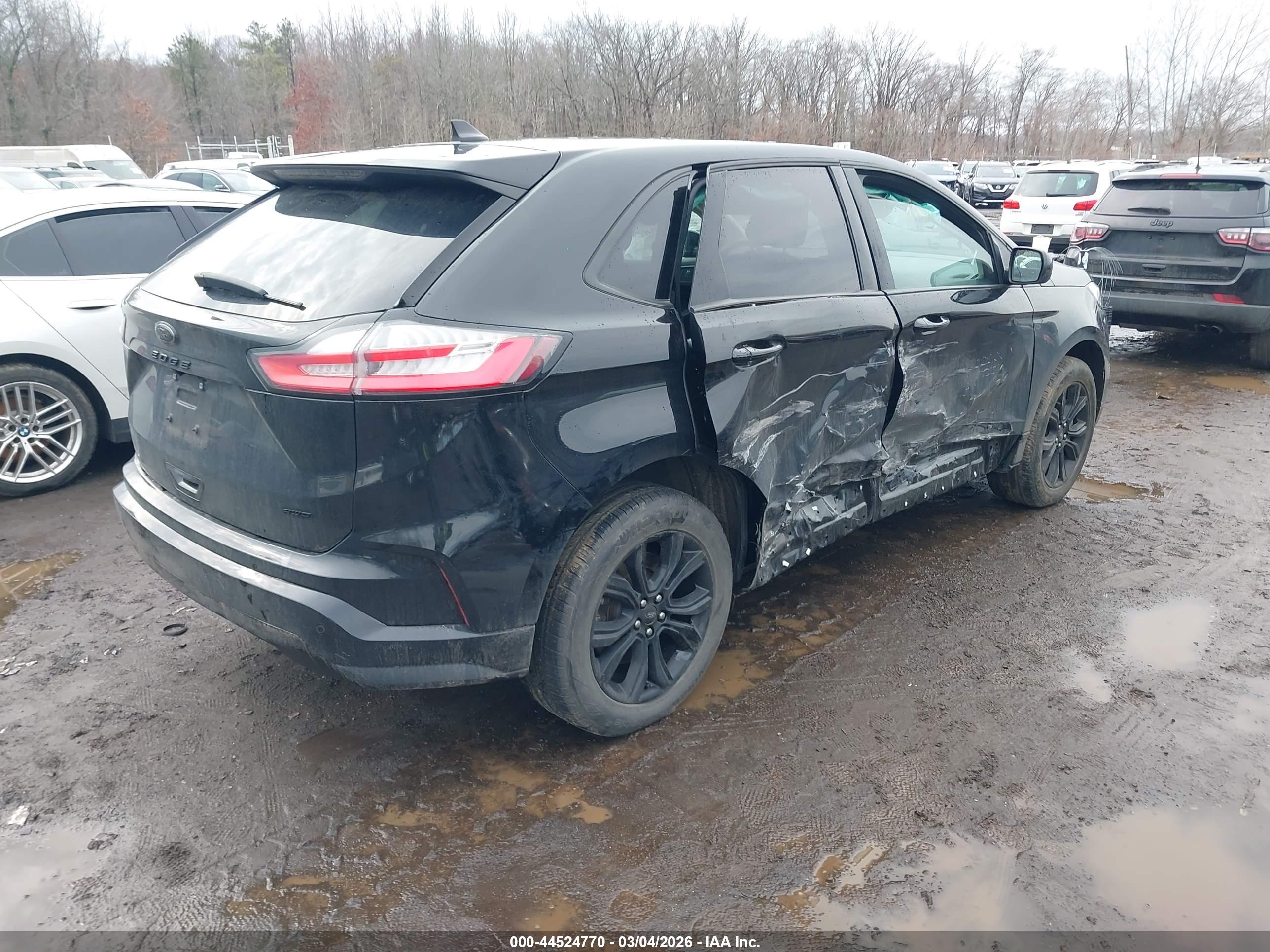 FORD EDGE image 4