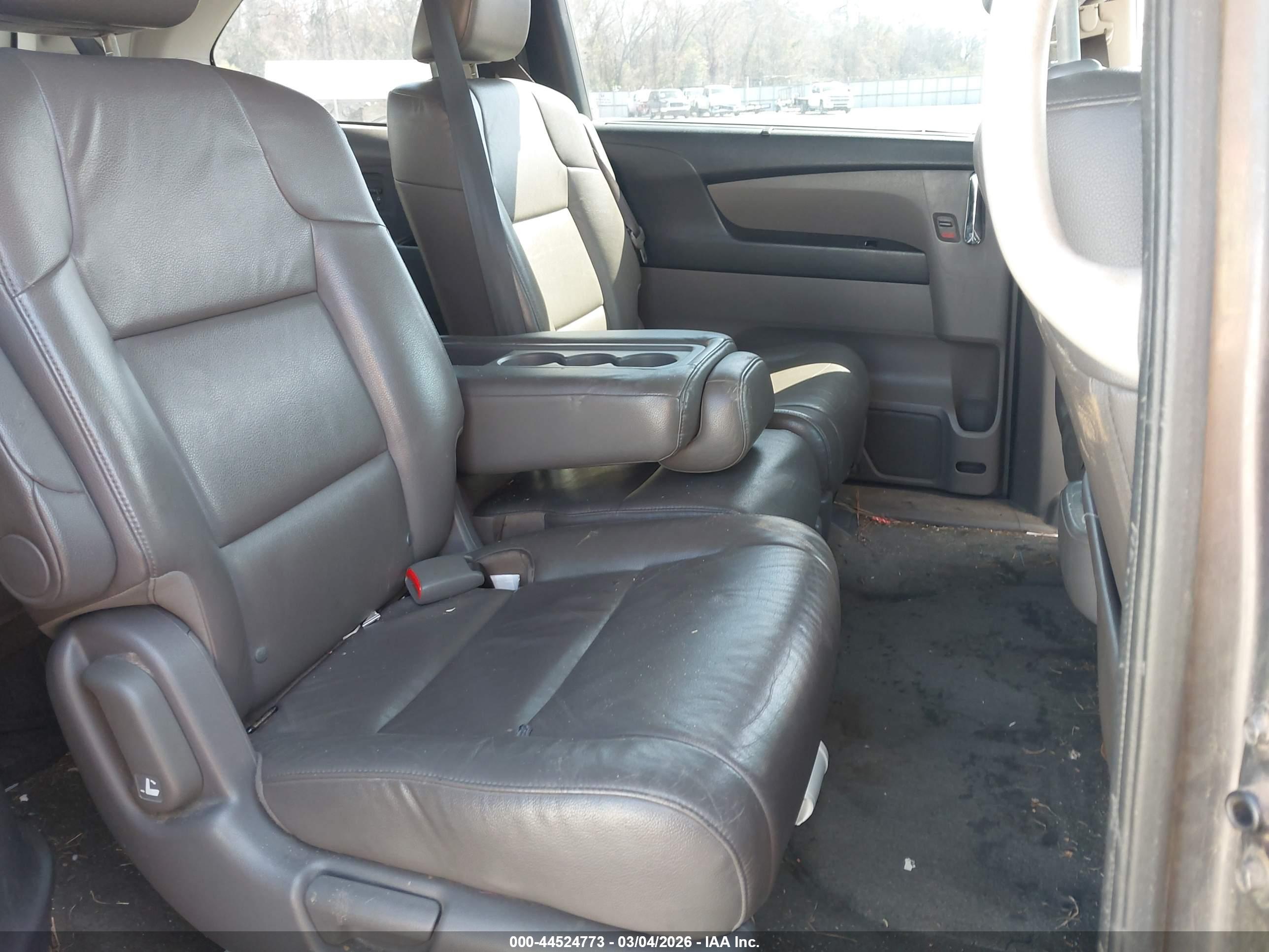 HONDA ODYSSEY image 8